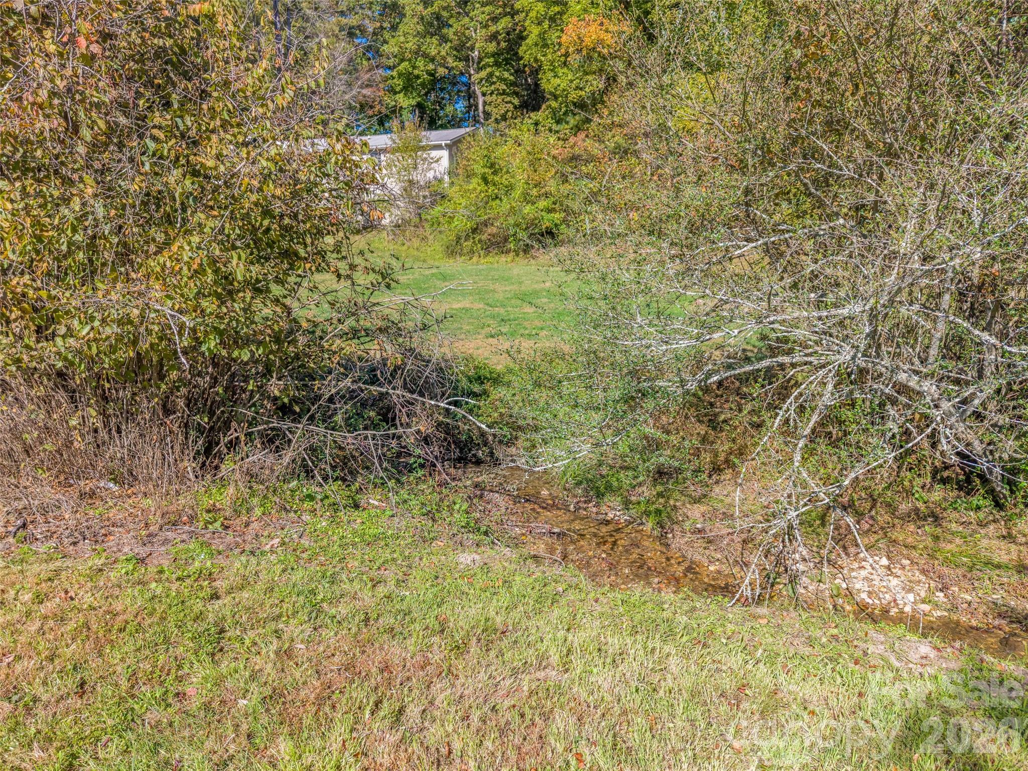 24 Snyder Lane Property Photo 11