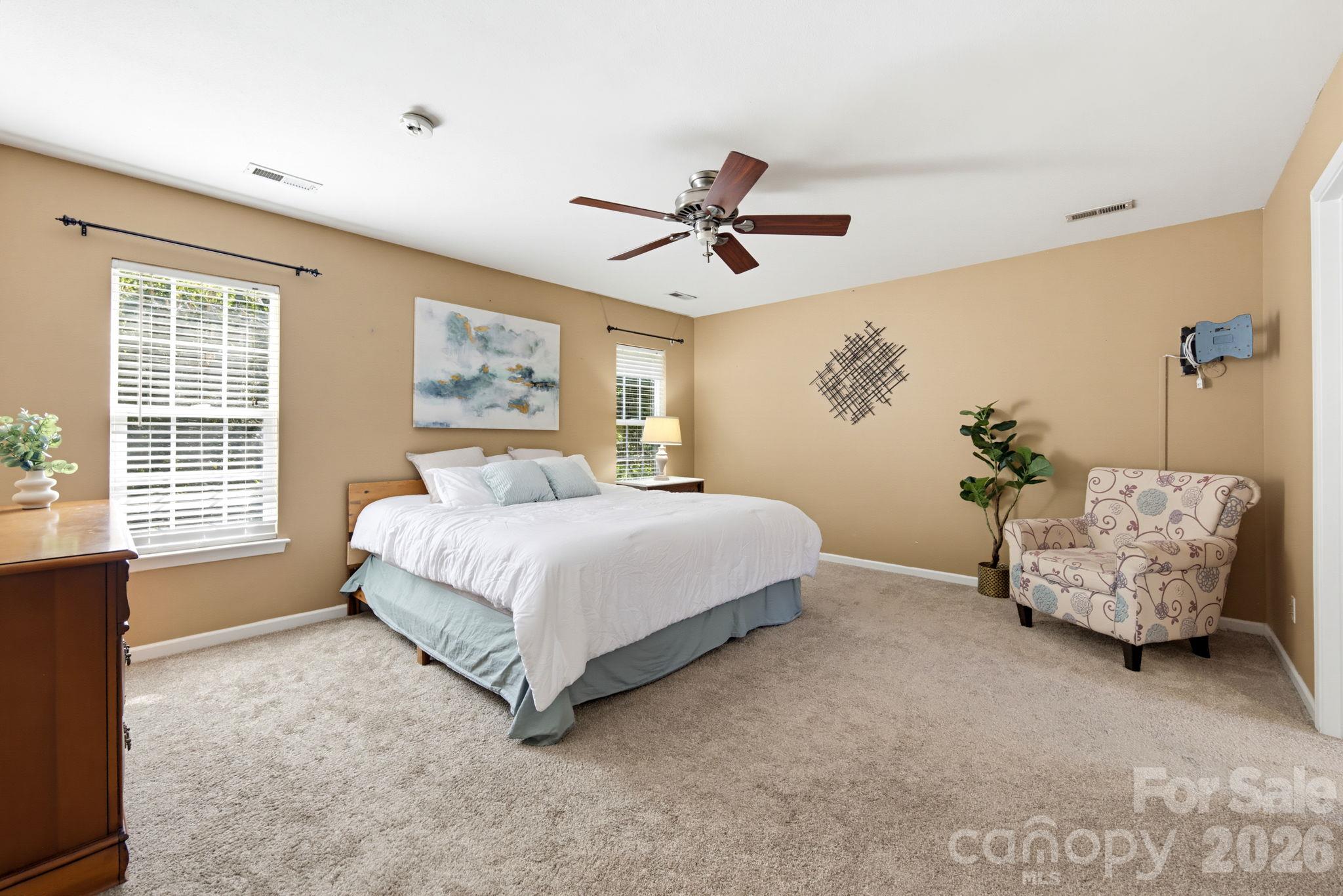 15850 Circlegreen Drive 41 Property Photo 12
