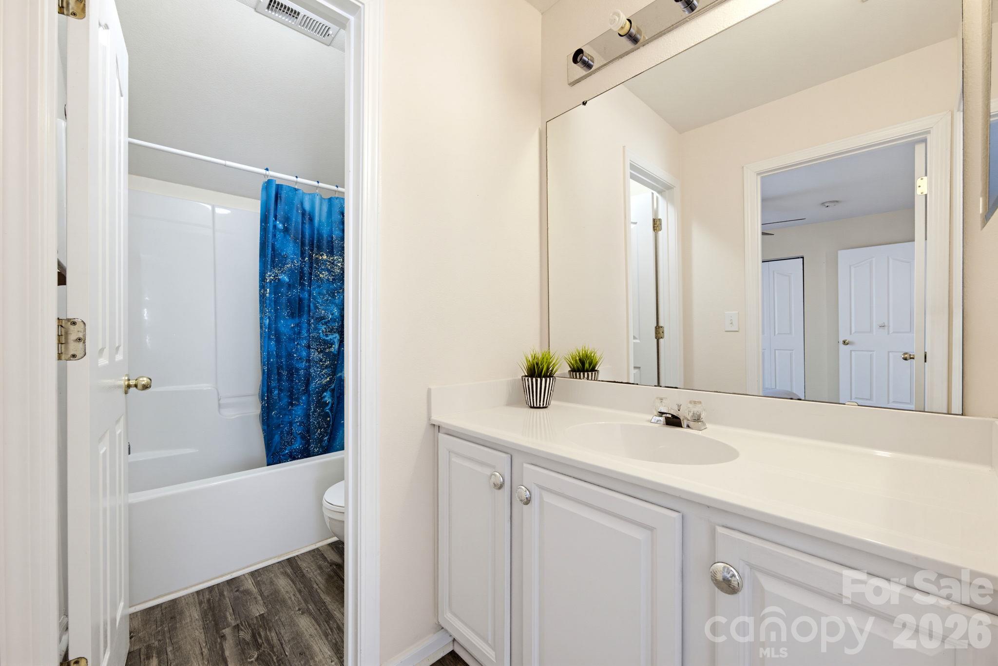 15850 Circlegreen Drive 41 Property Photo 19