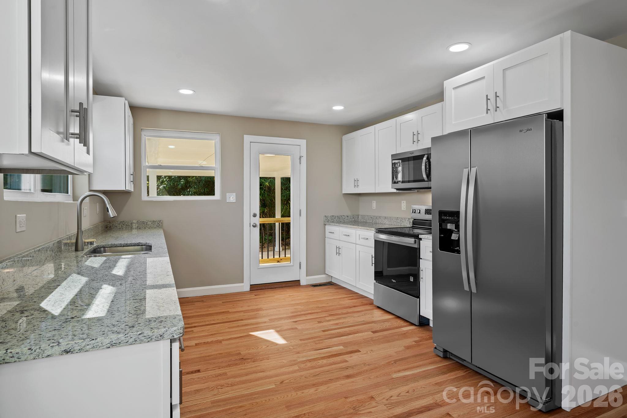 103 Craggy Ridge Lane Property Photo 8