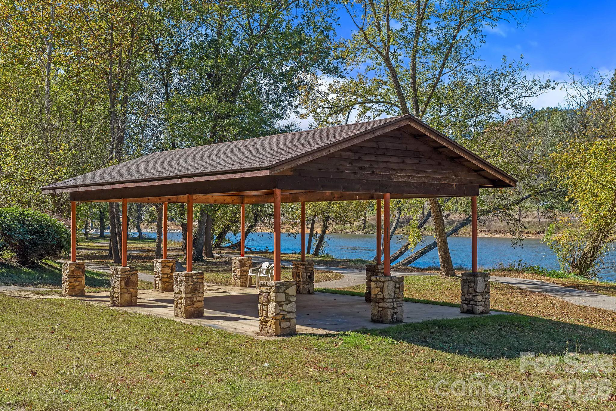 103 Craggy Ridge Lane Property Photo 27