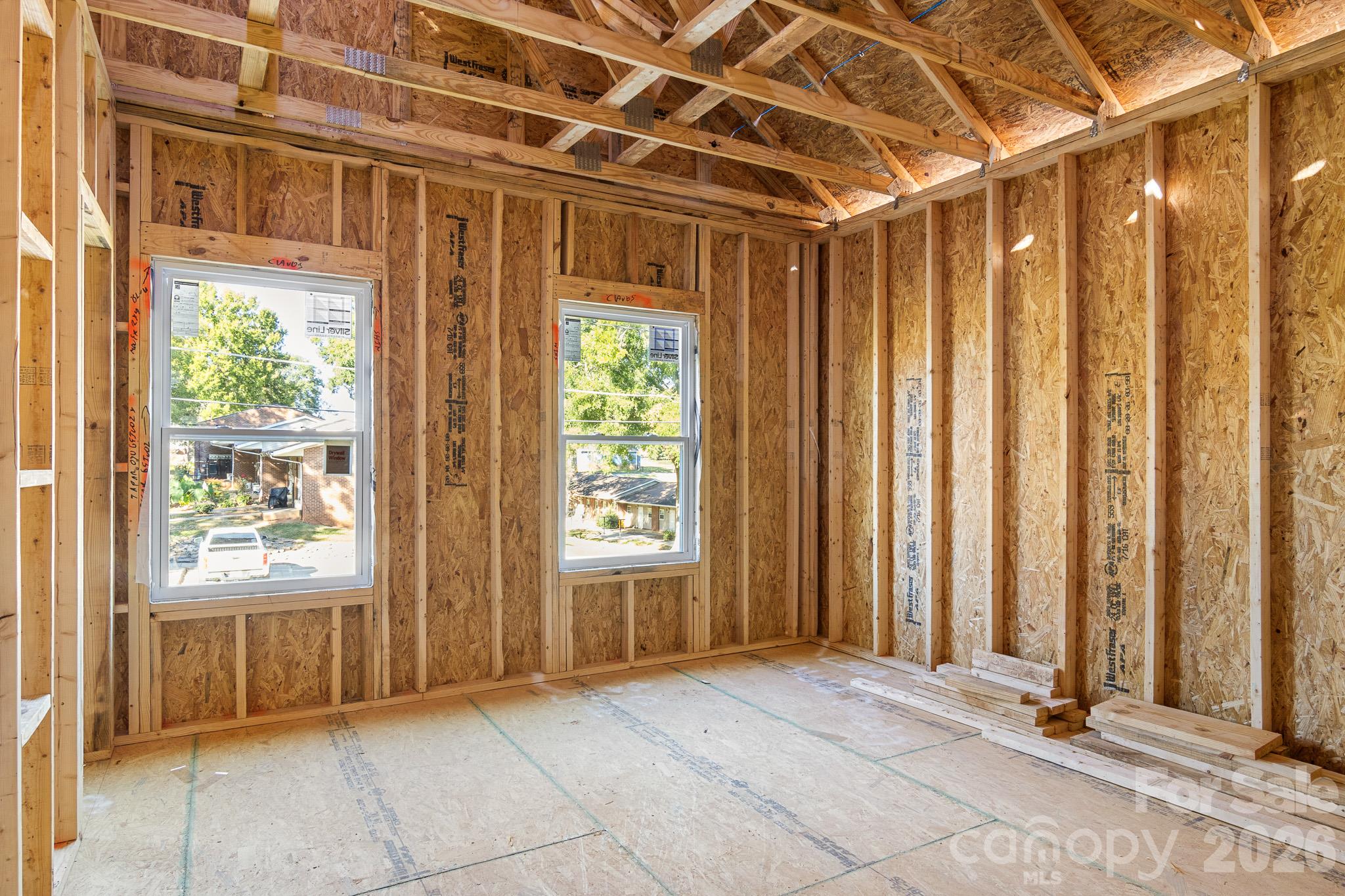 18 4th Avenue Property Photo 36