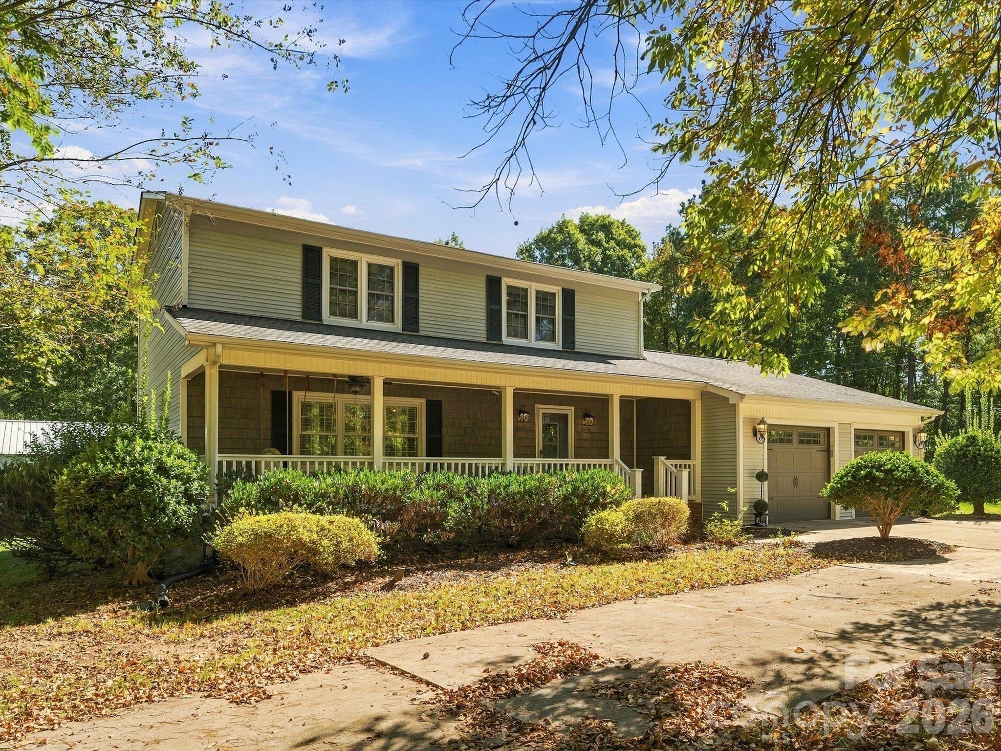 8898 Webb Road Property Photo 1