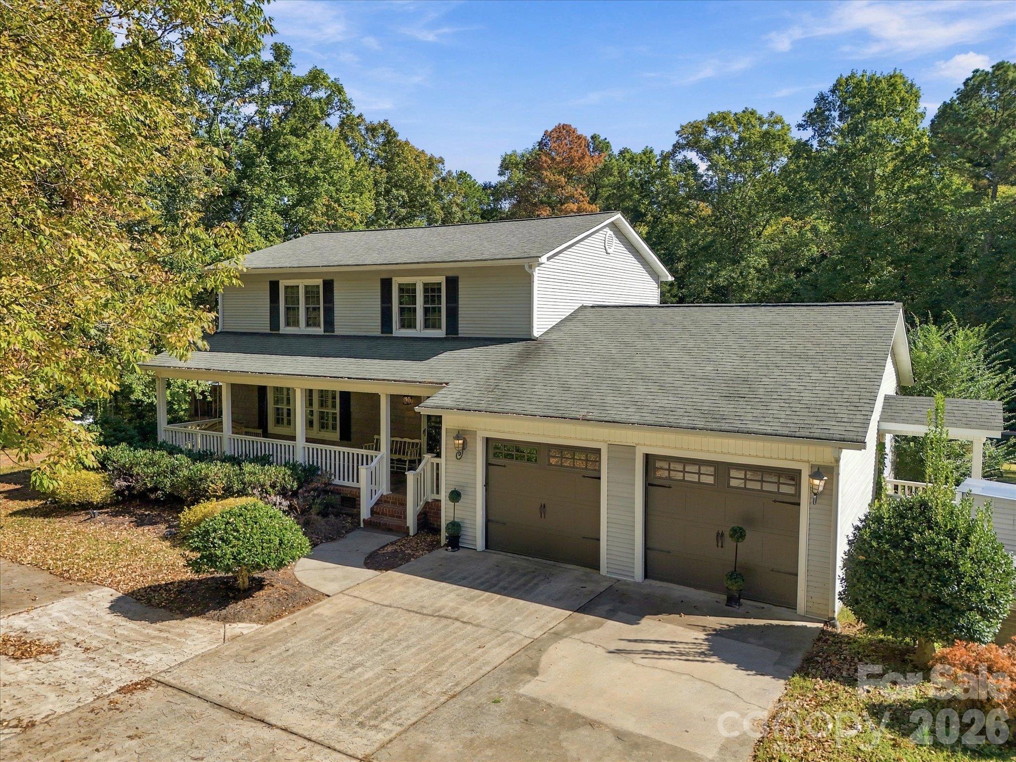 8898 Webb Road Property Photo 2