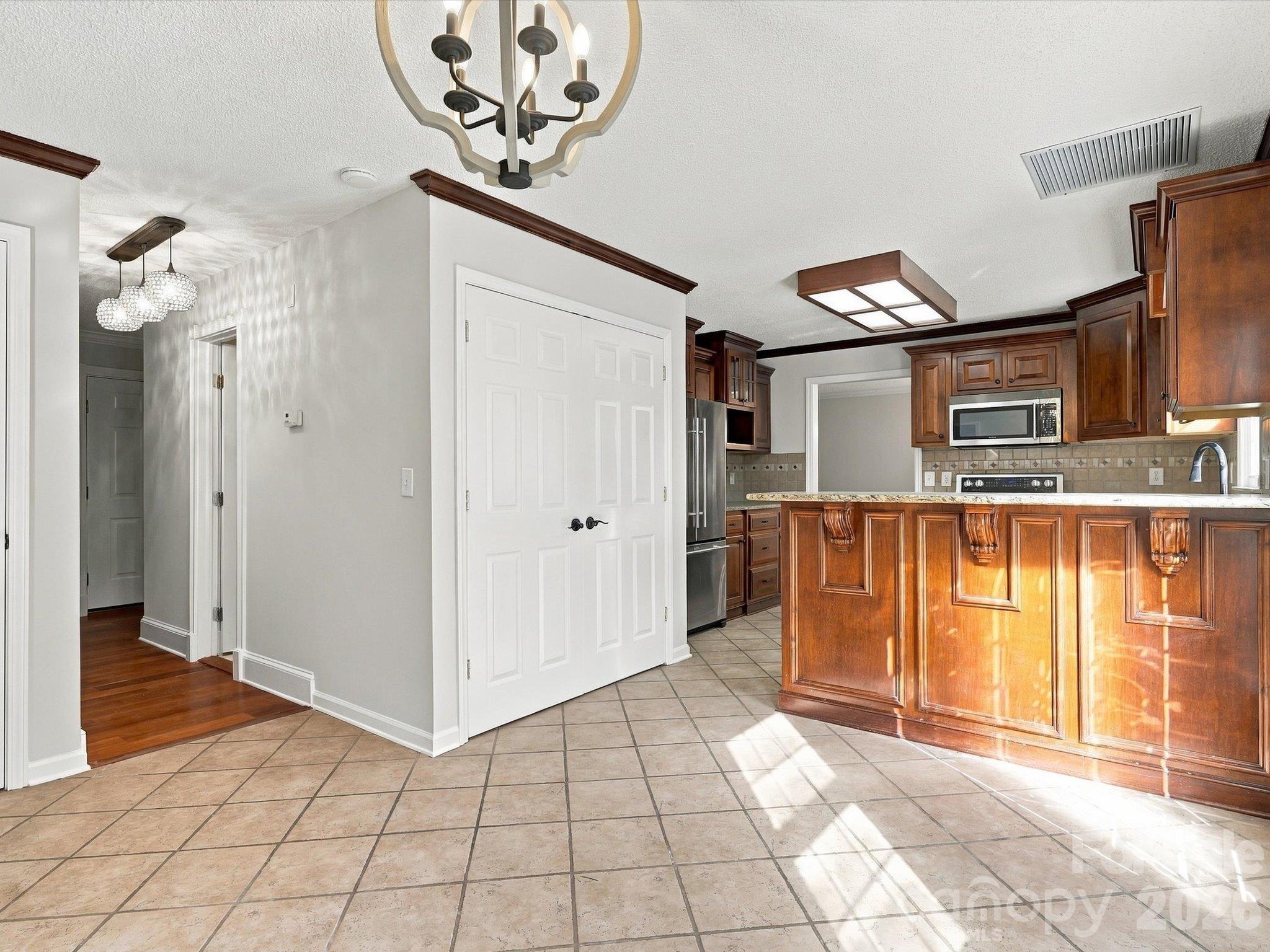 8898 Webb Road Property Photo 15