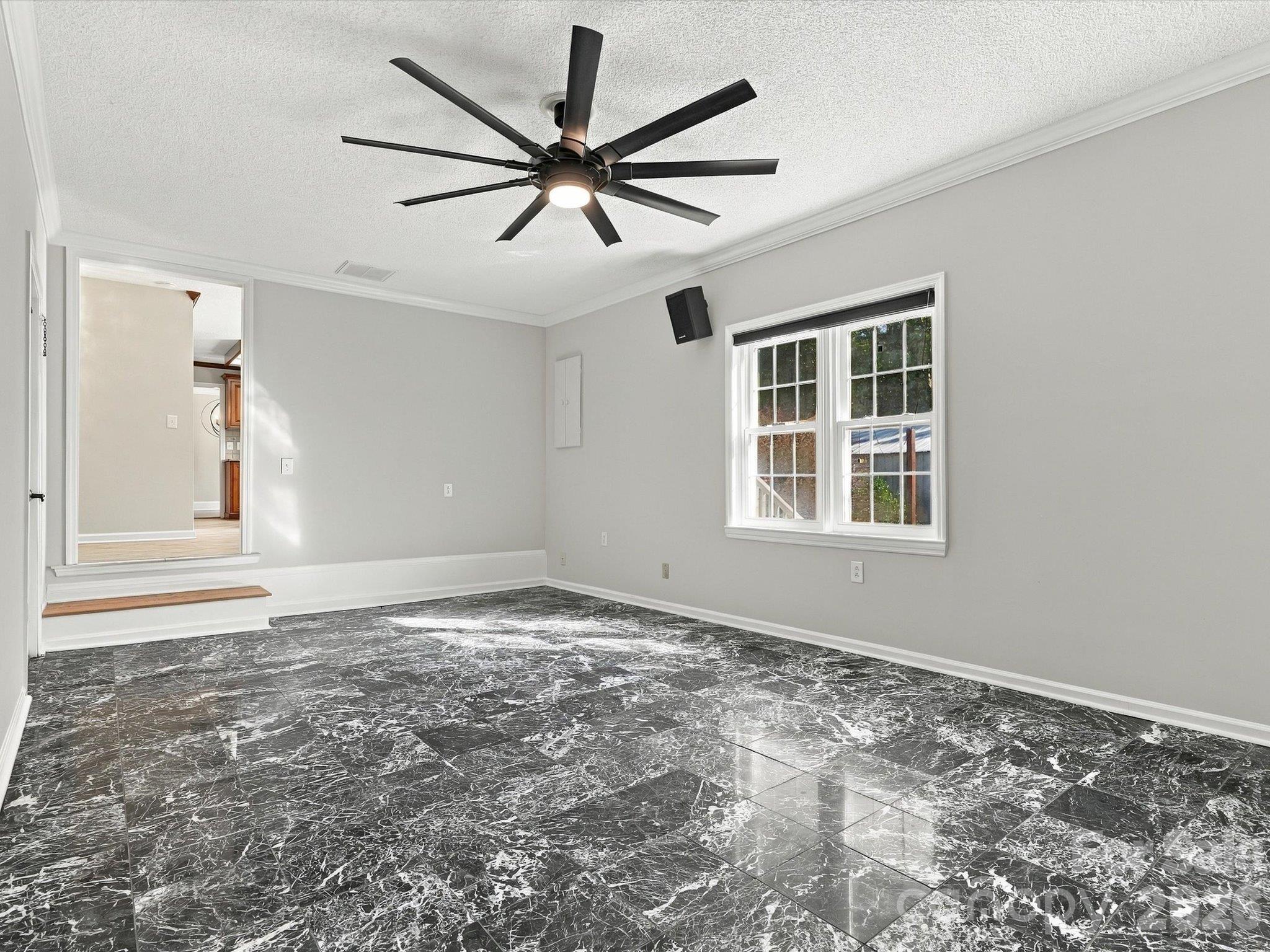 8898 Webb Road Property Photo 18