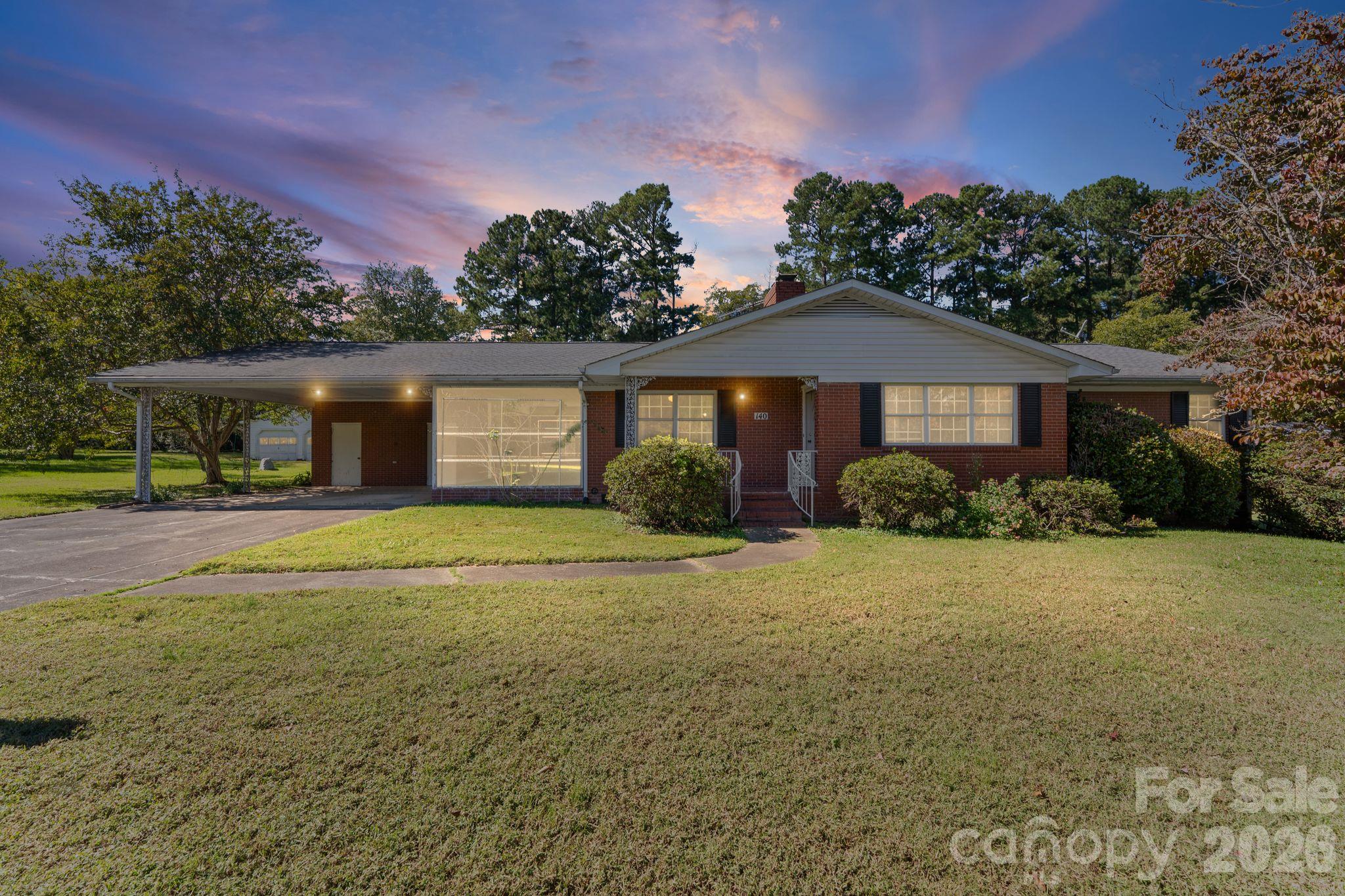 140 Winterlocken Road Property Photo 1