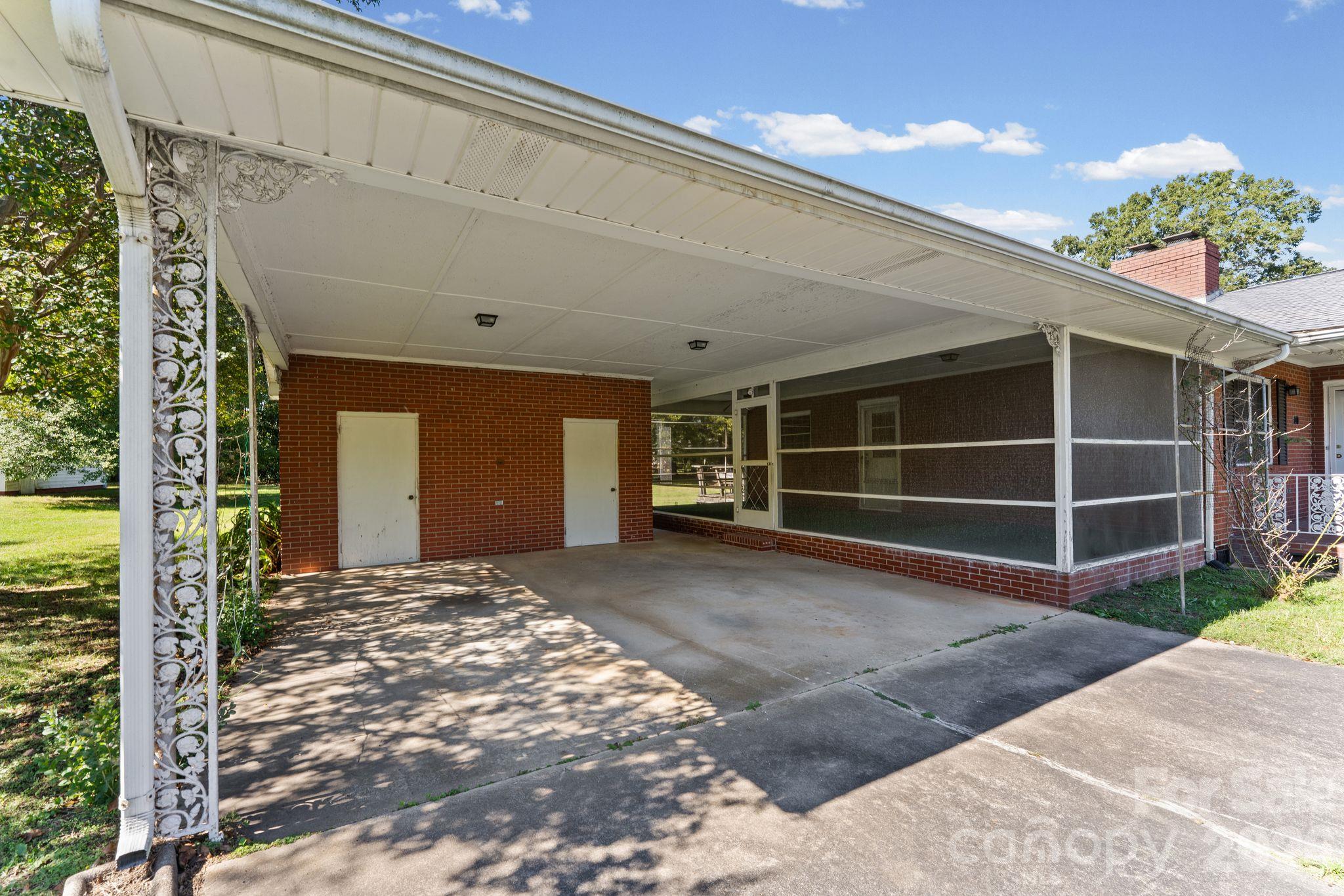 140 Winterlocken Road Property Photo 20