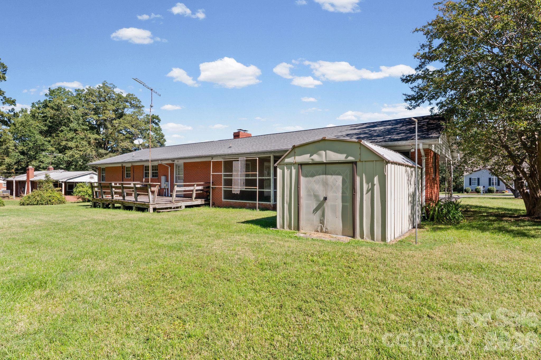 140 Winterlocken Road Property Photo 26