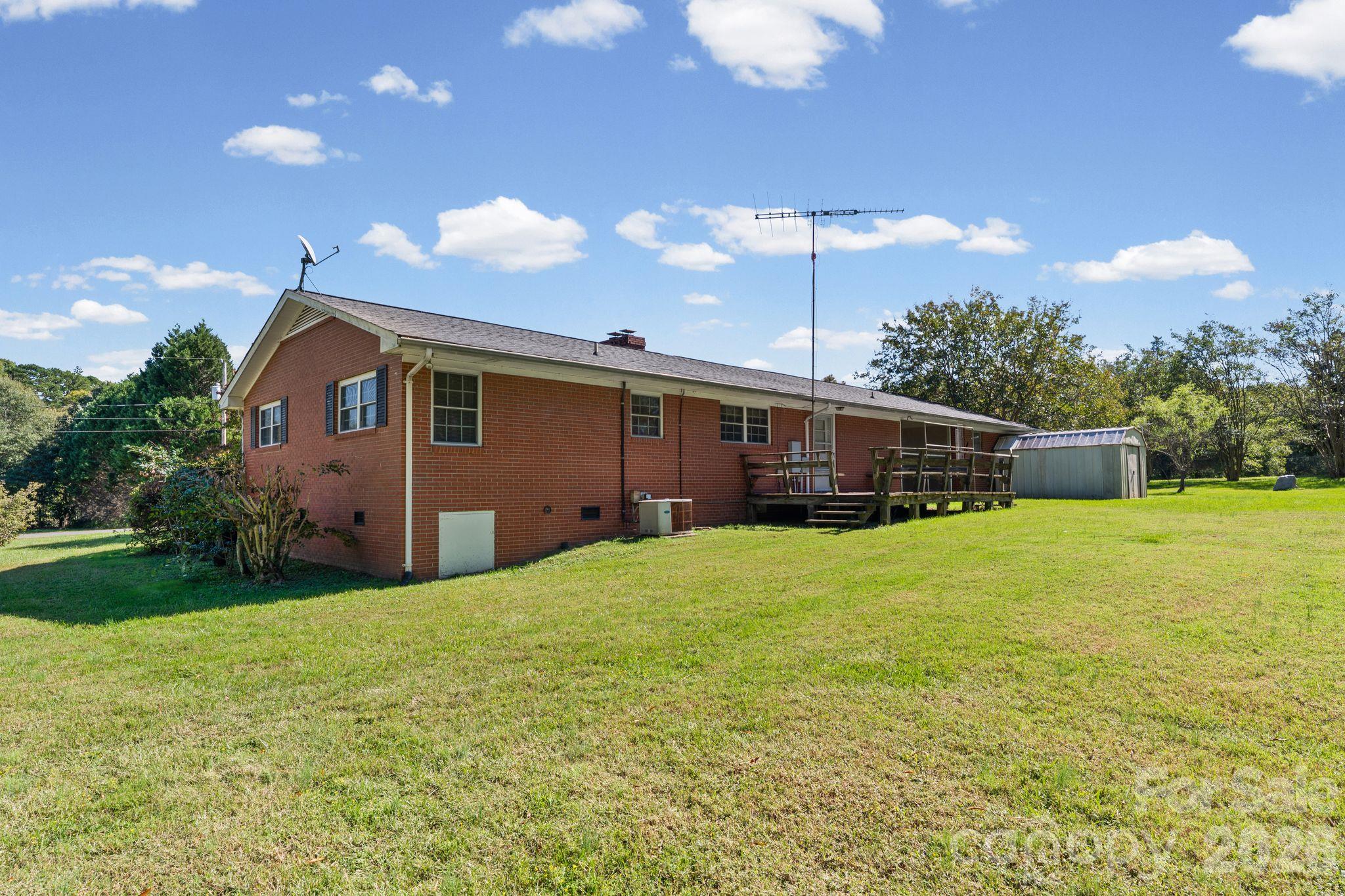 140 Winterlocken Road Property Photo 27