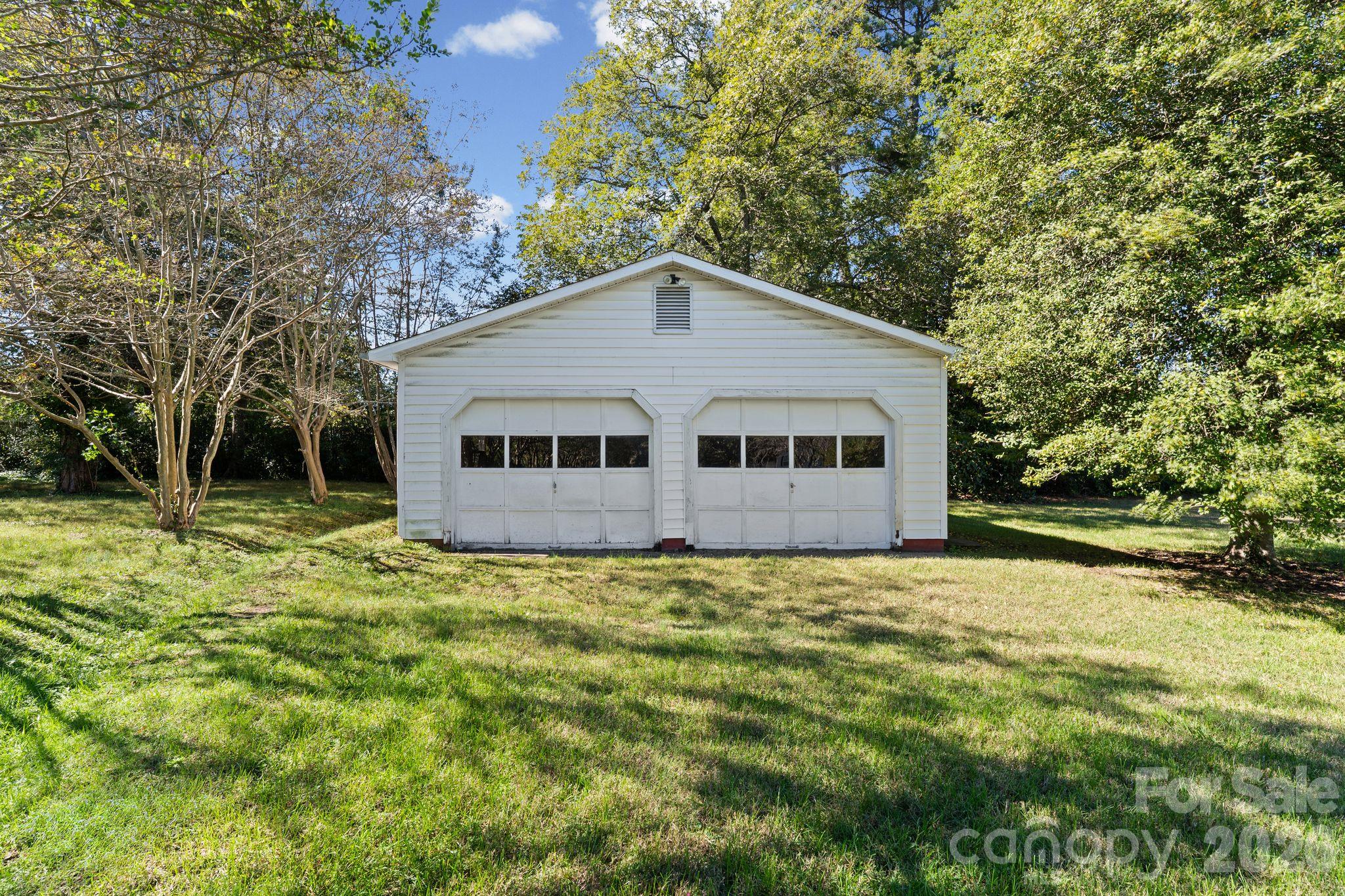 140 Winterlocken Road Property Photo 28