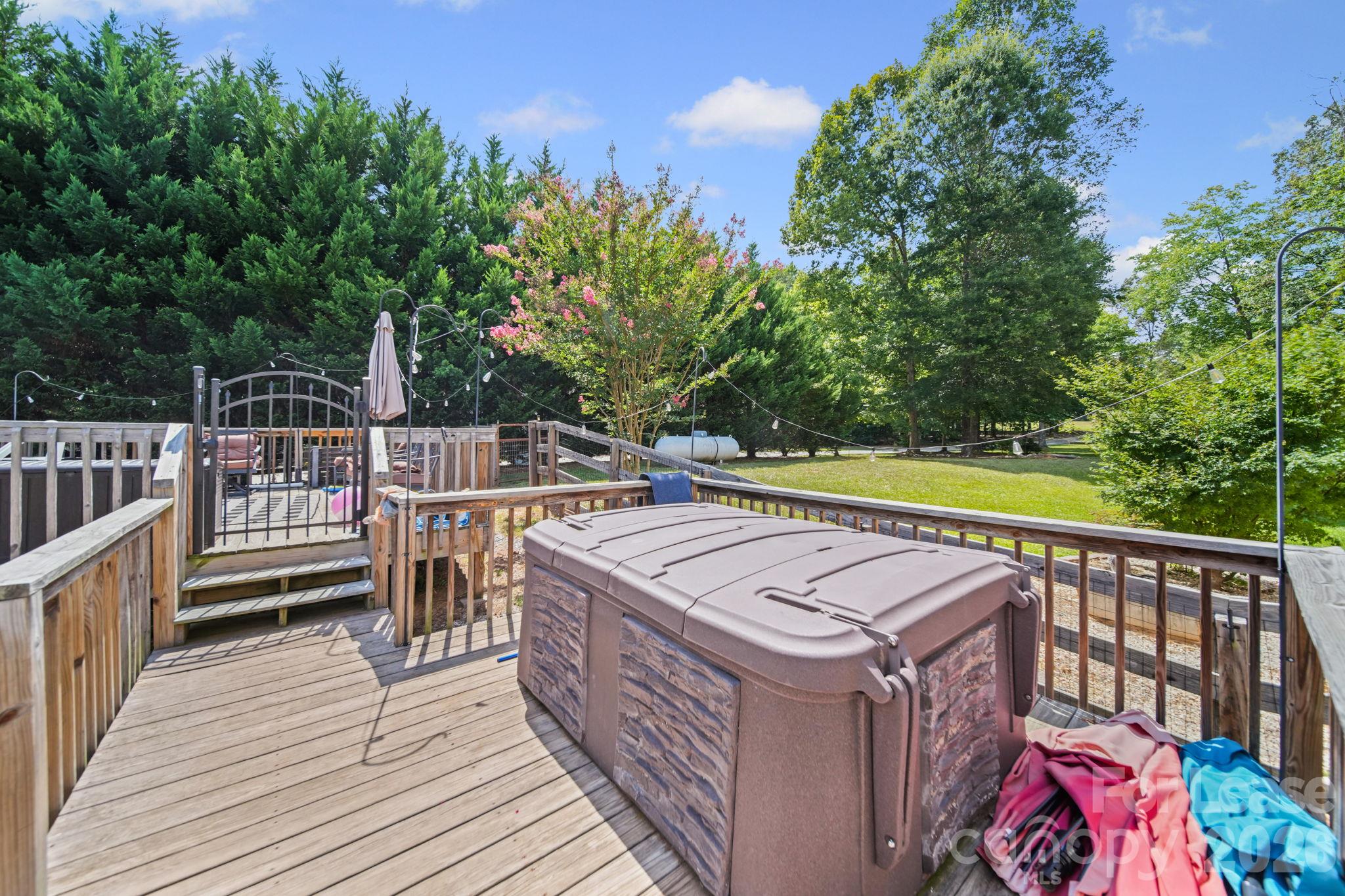 7107 Nesbit Road Property Photo 30
