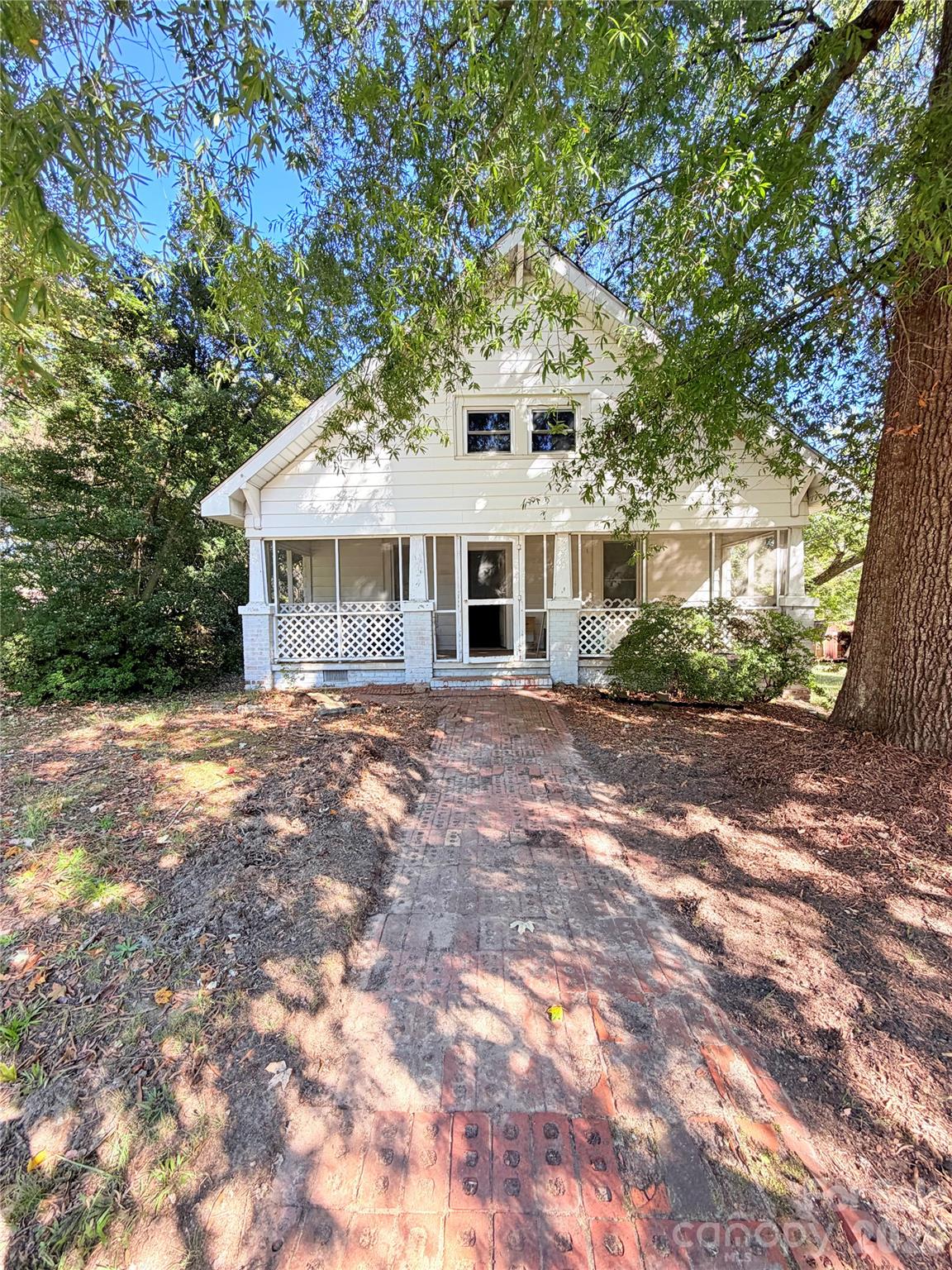424 Calhoun Street Property Photo 1