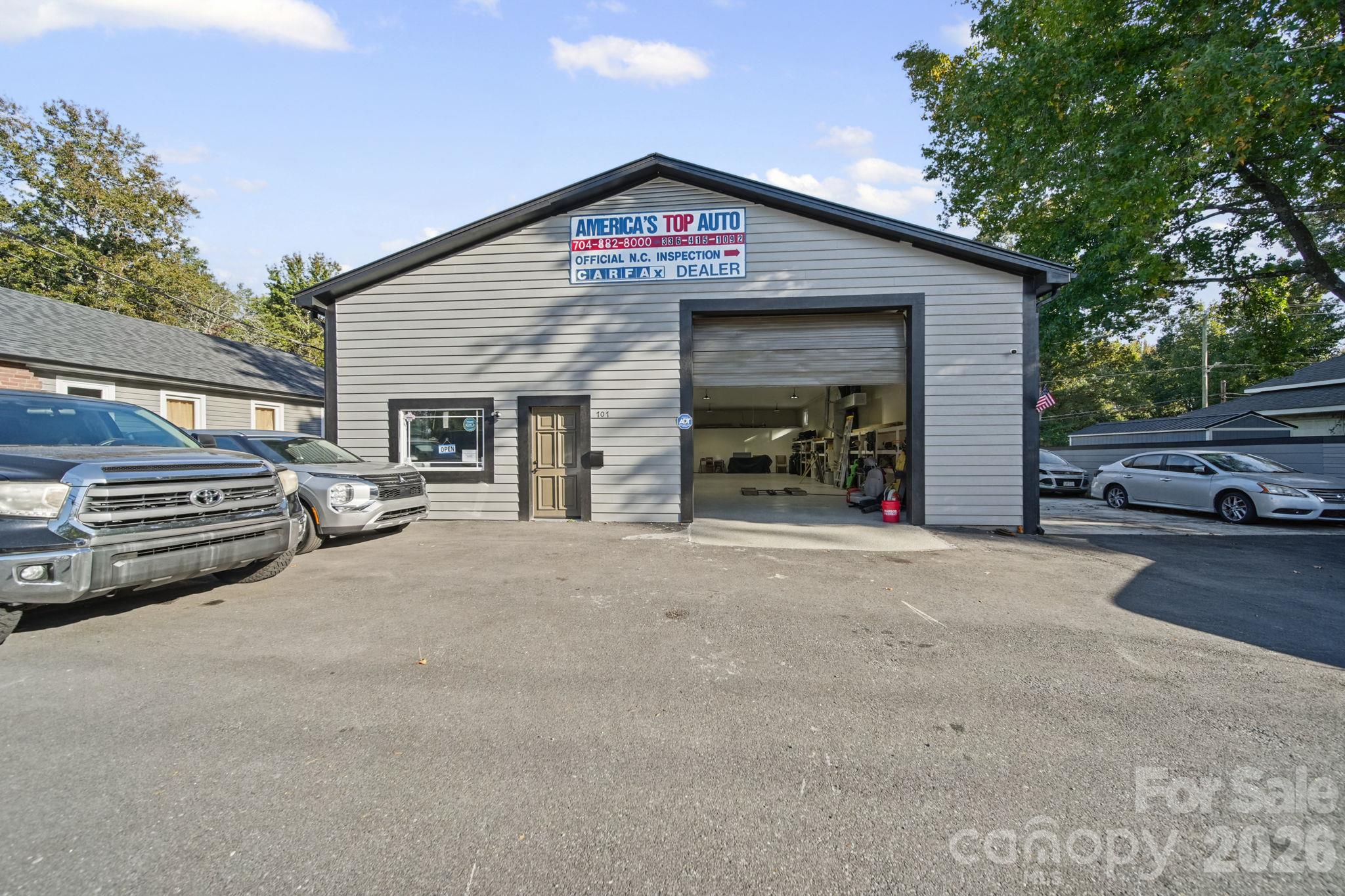 707 N Salisbury Avenue Property Photo 11