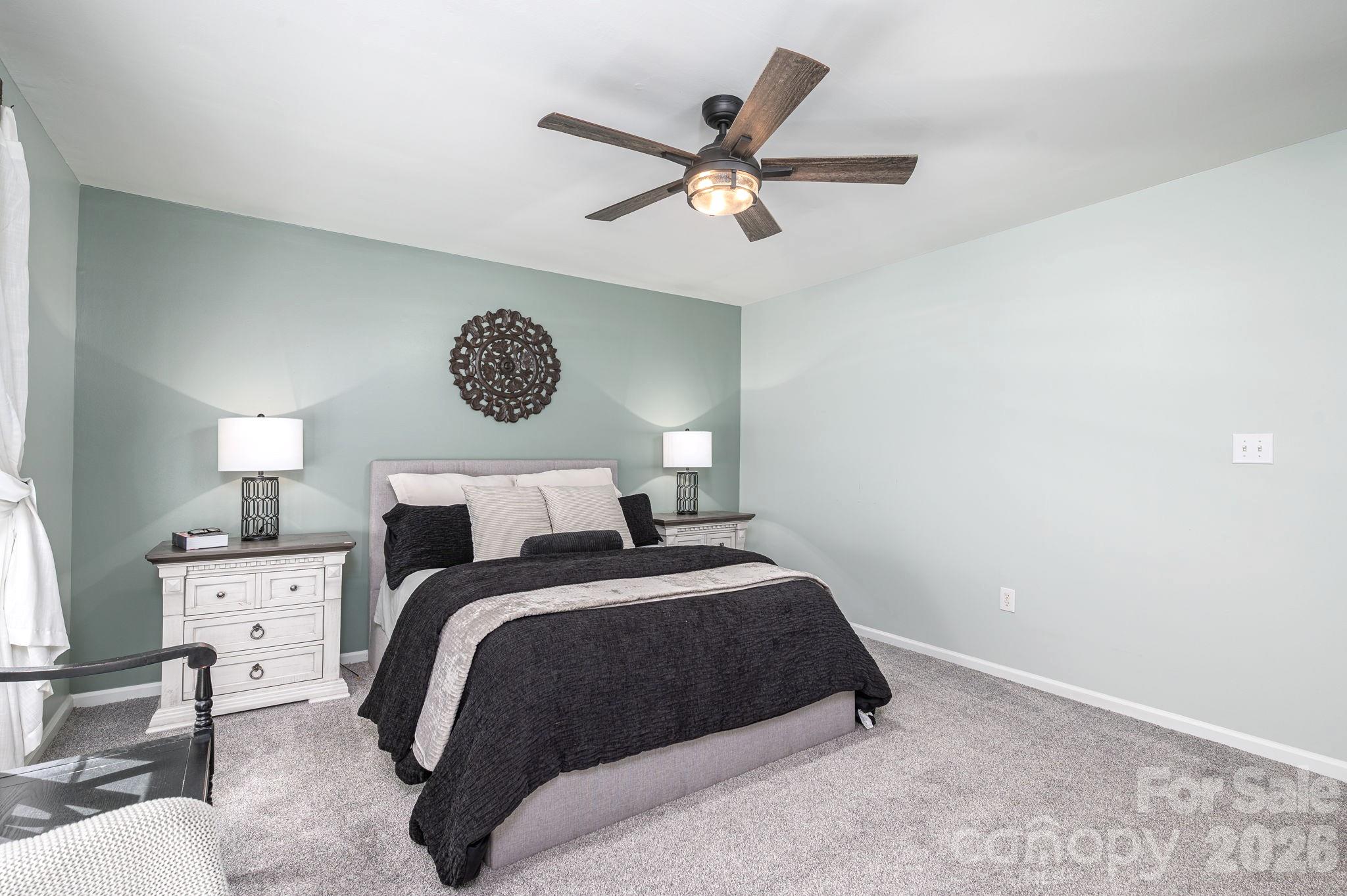 224 Howe Street Property Photo 16