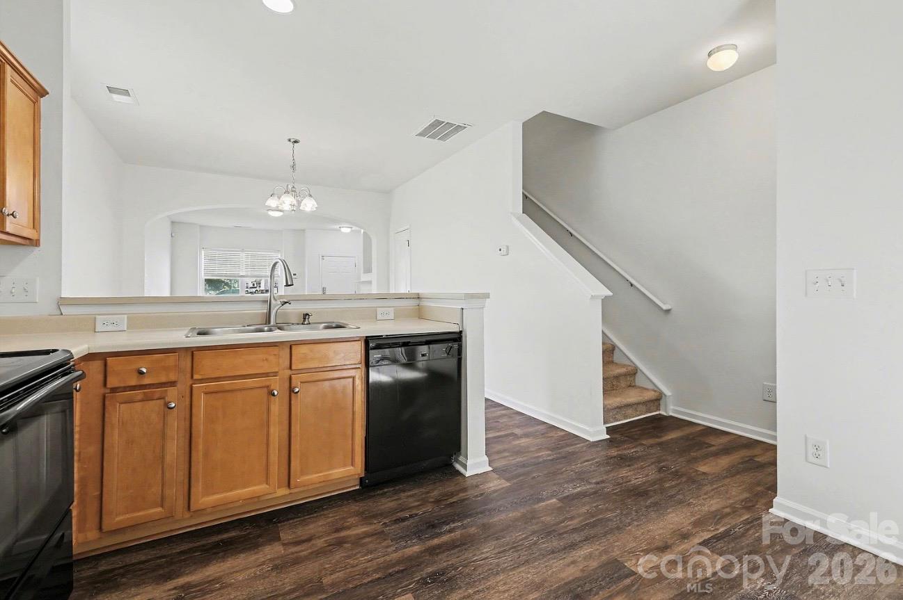 13504 Calloway Glen Drive Property Photo 6