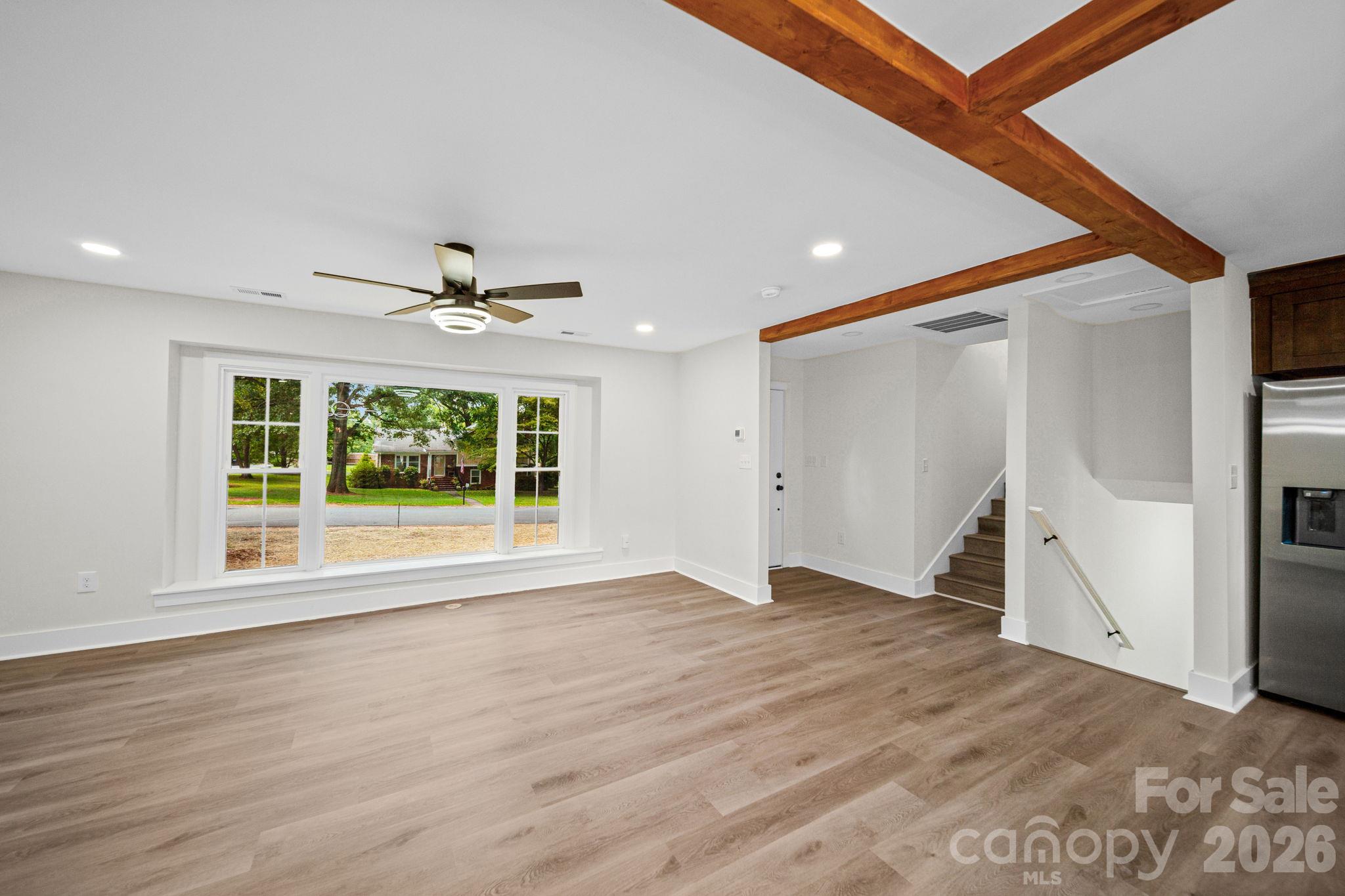 6800 Ludwig Drive Property Photo 5