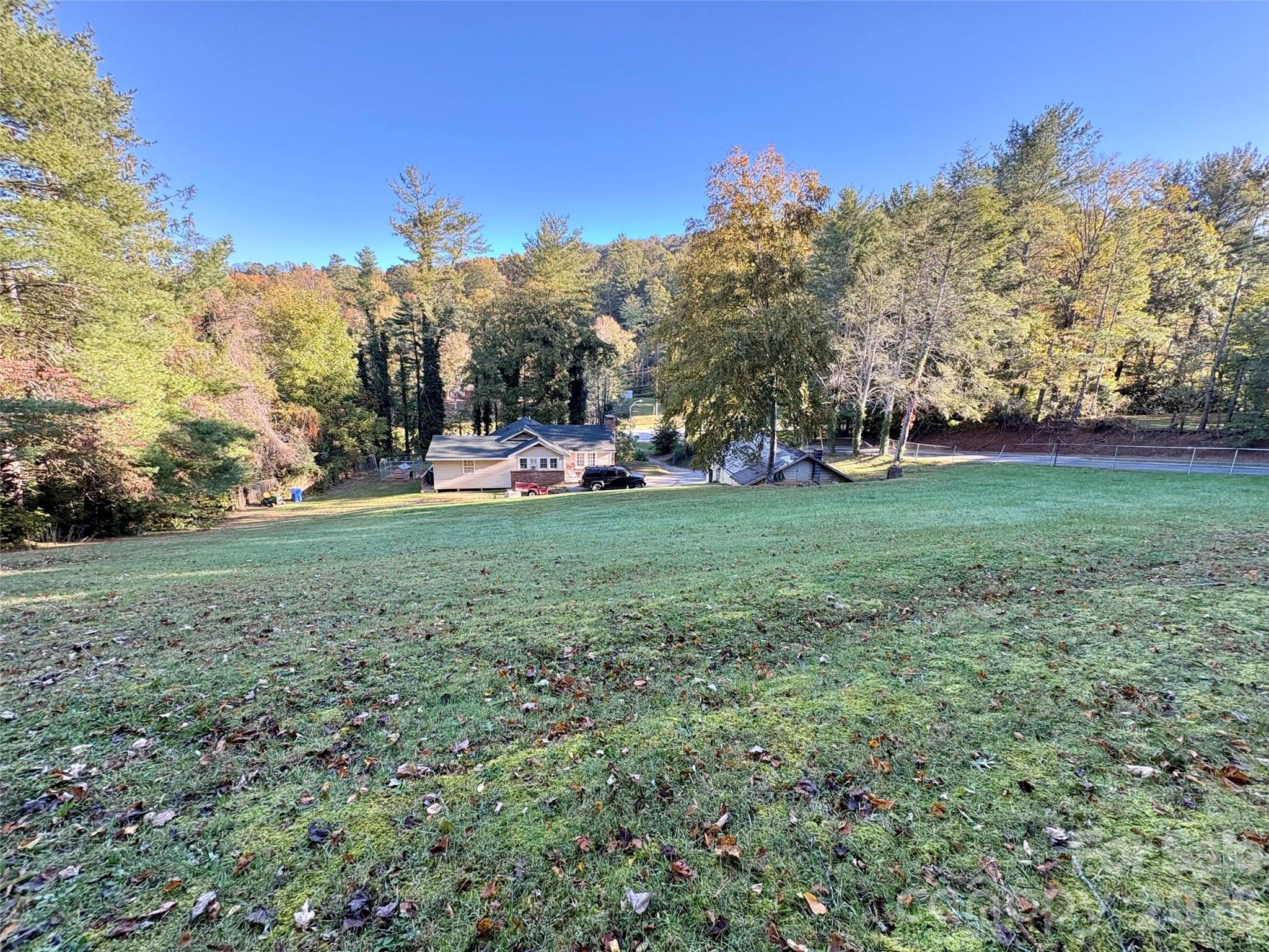 89 Mills Gap Road Property Photo 3