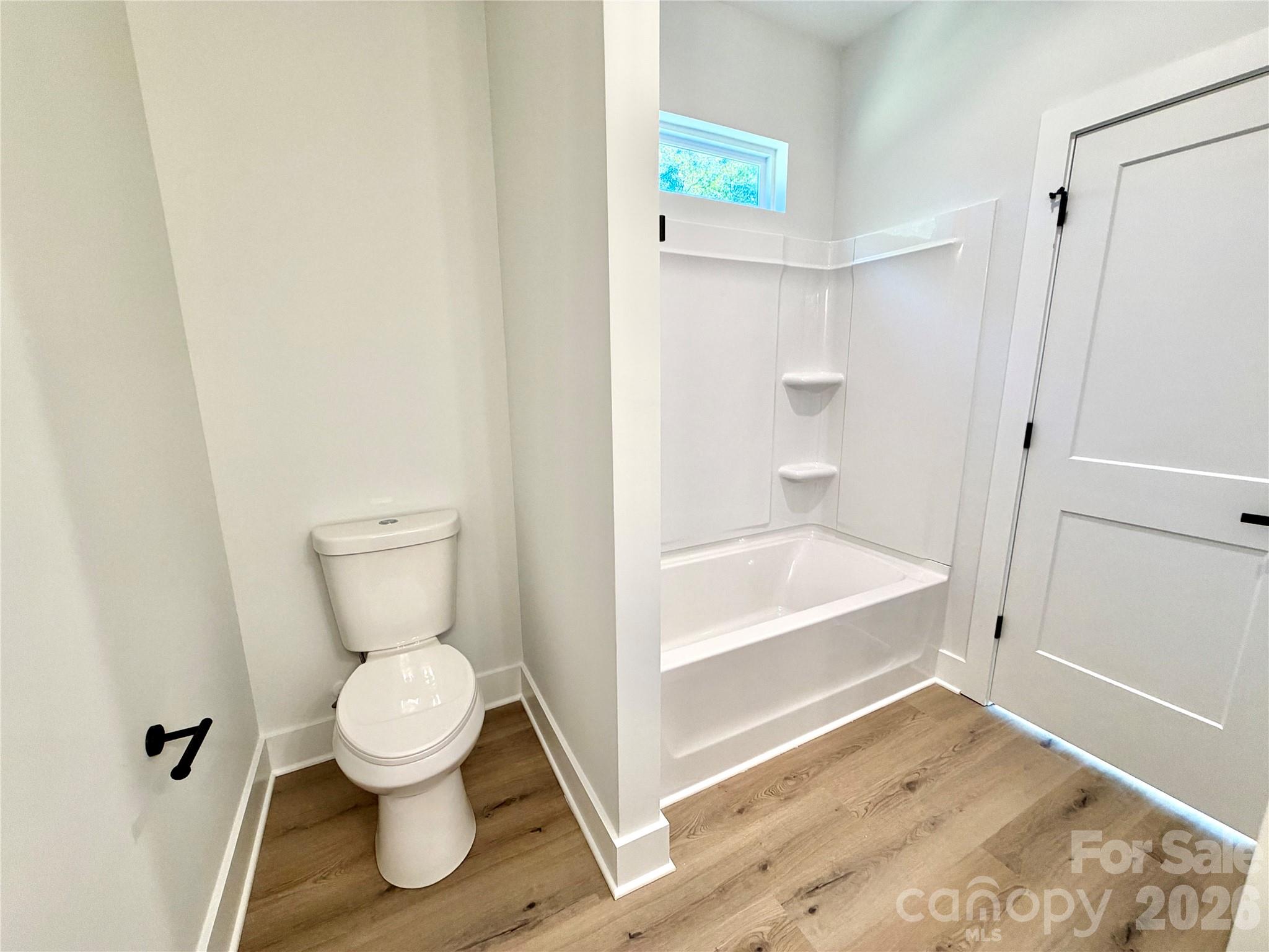 610 E Robinson Street Property Photo 16
