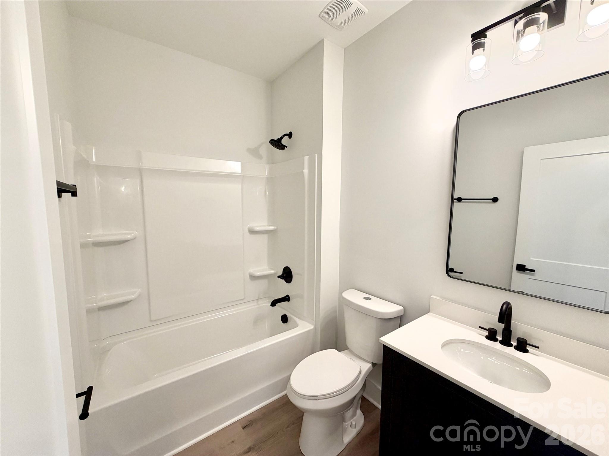 610 E Robinson Street Property Photo 19