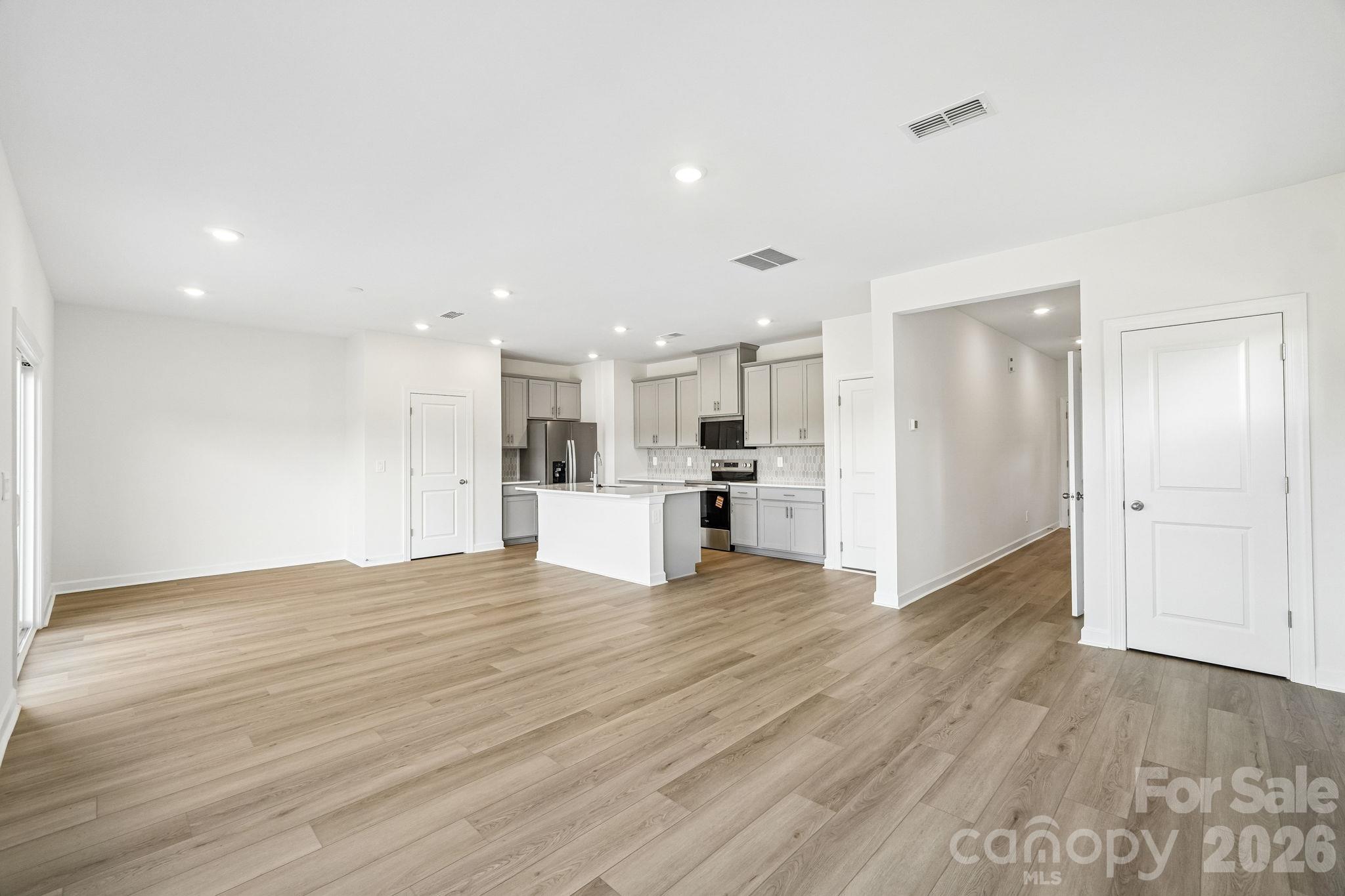 2621 Celestial Drive Property Photo 8