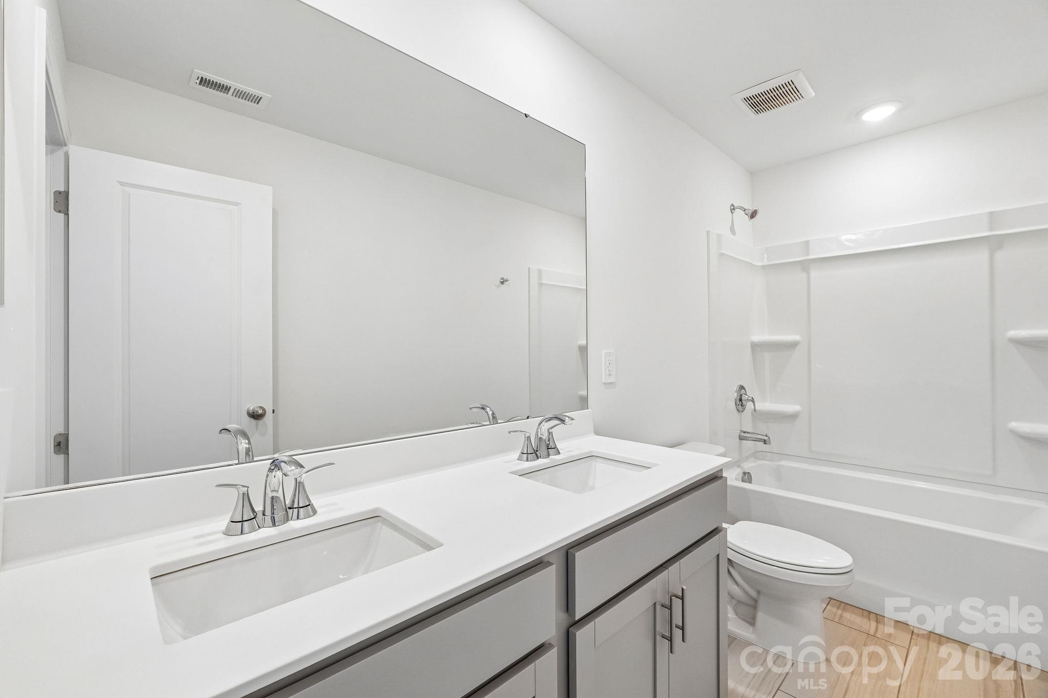 2621 Celestial Drive Property Photo 16