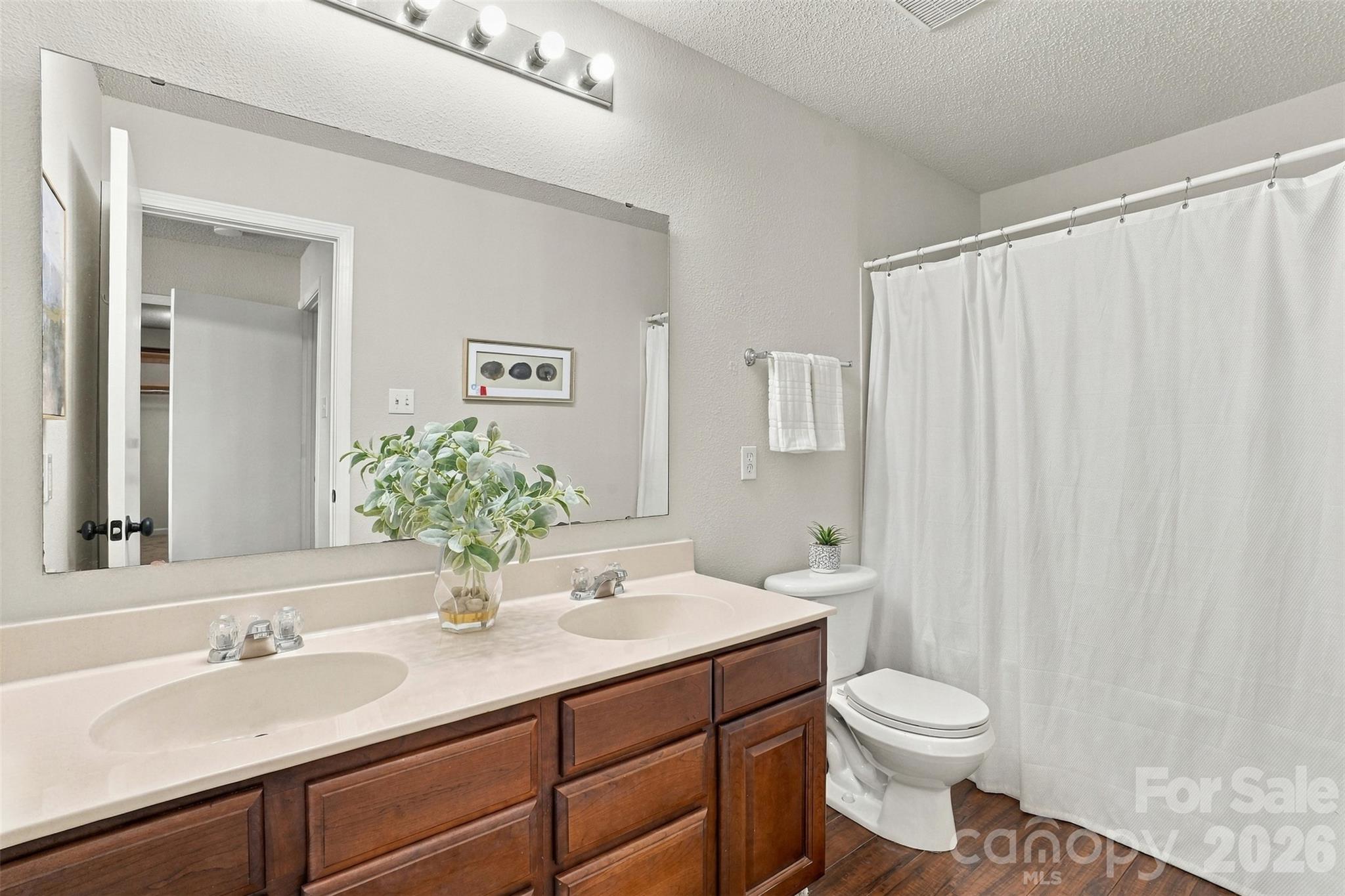 1901 Beckwith Lane Property Photo 25