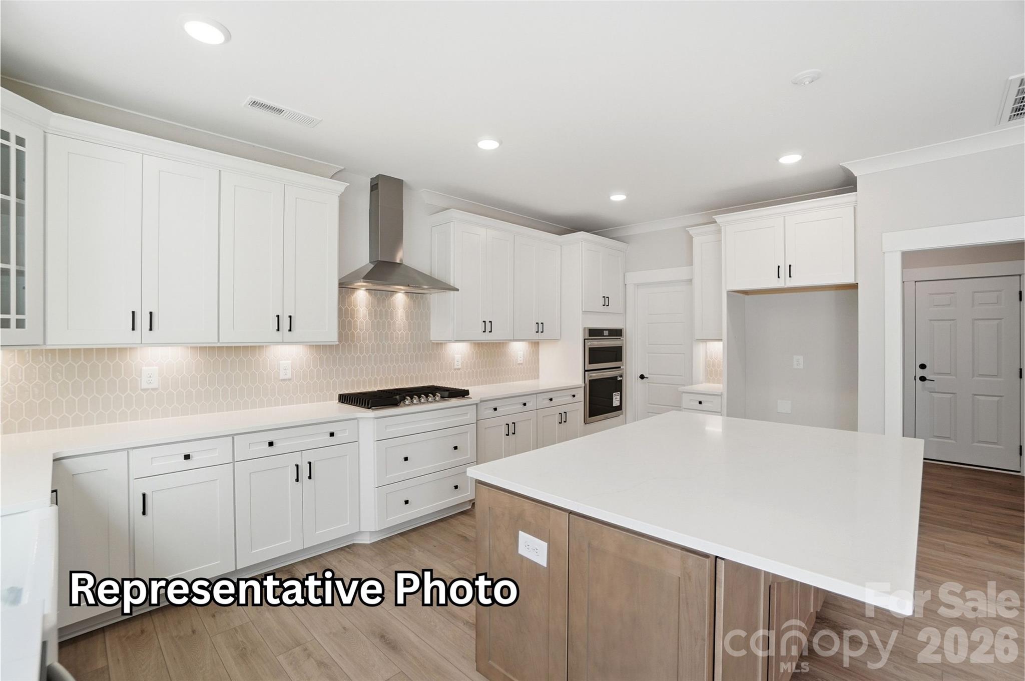 2189 Caravan Lane Property Photo 10