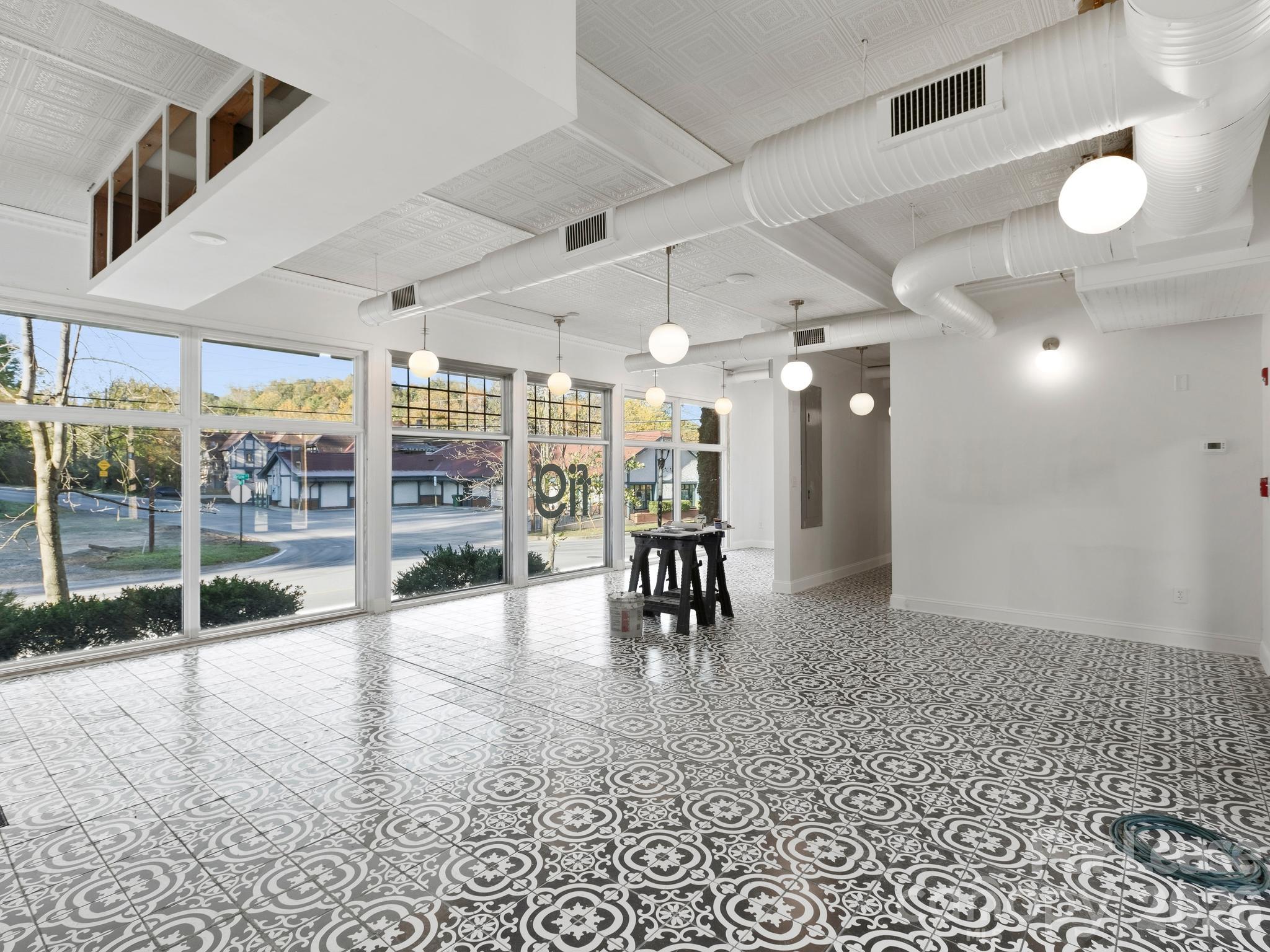 18 Brook Street 101 Property Photo 14