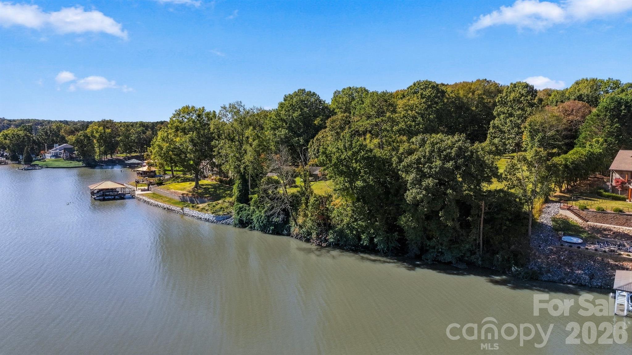 14 Sand Bar Drive Property Photo 2