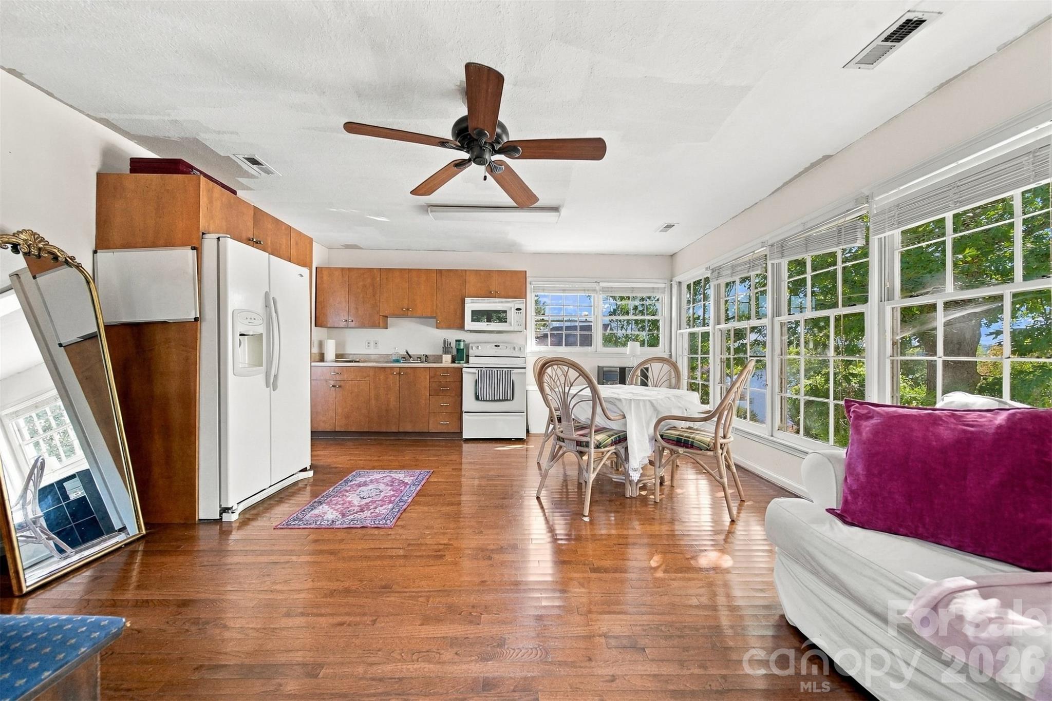 14 Sand Bar Drive Property Photo 10