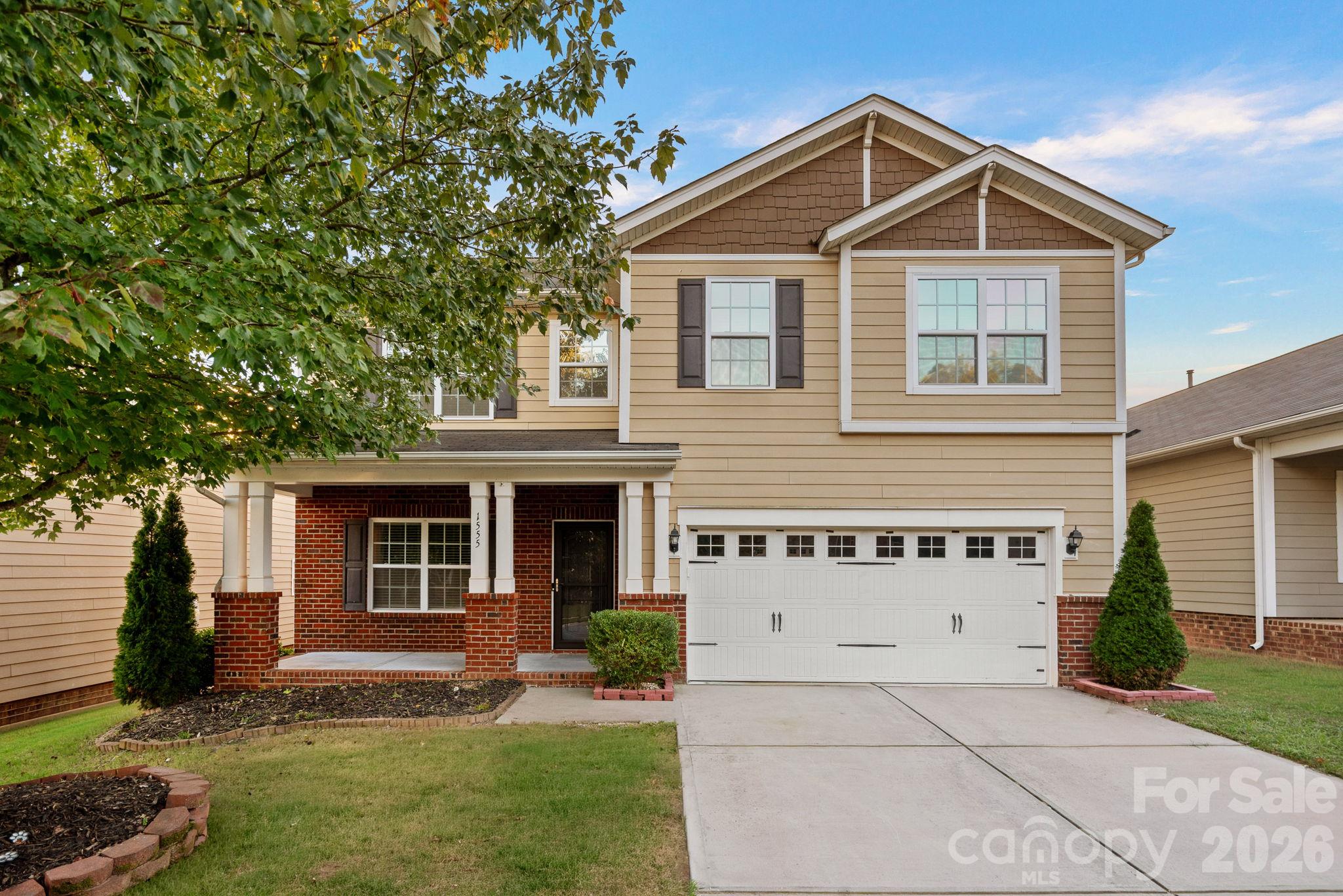 1555 Spring Blossom Trail Property Photo 1
