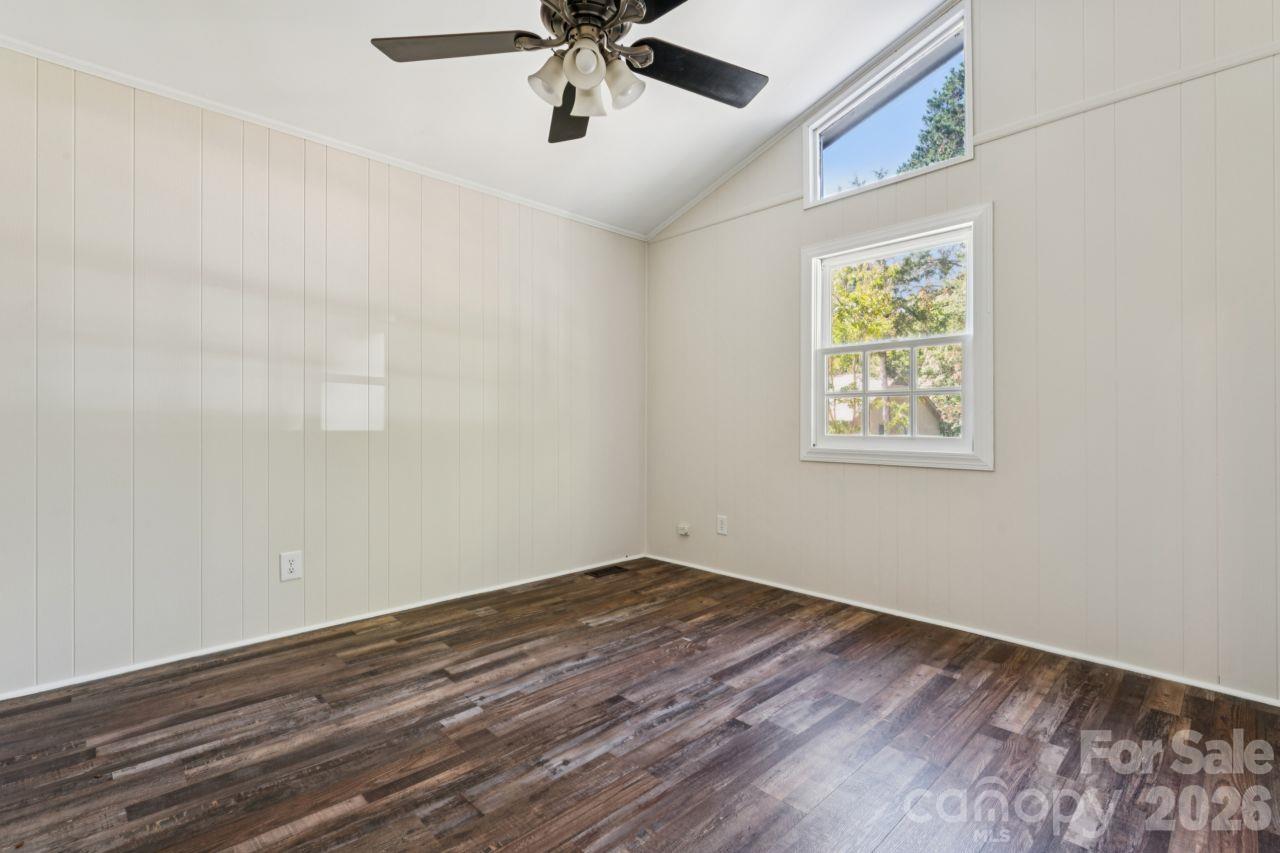 3106 Point Clear Drive Property Photo 8