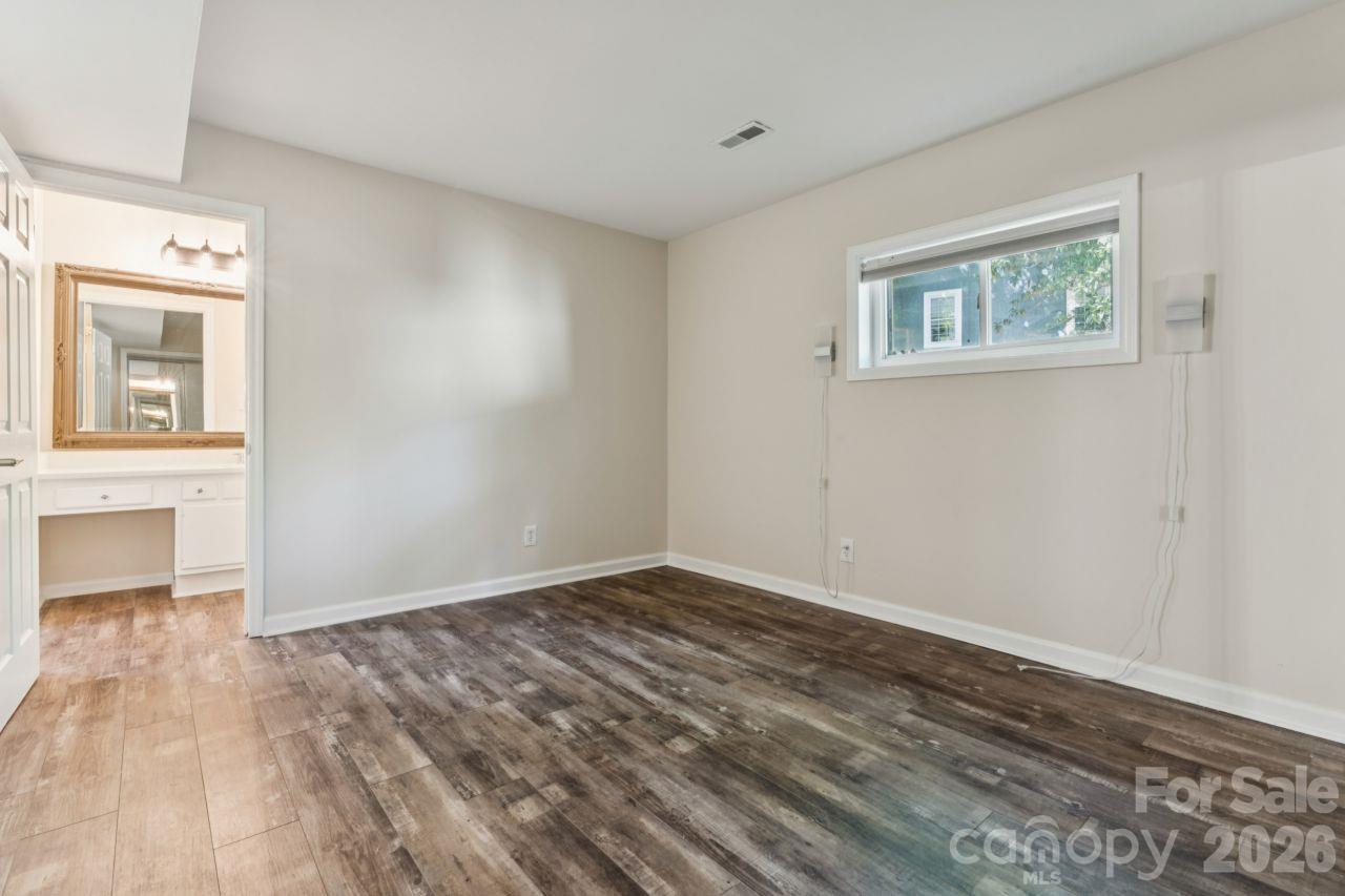 3106 Point Clear Drive Property Photo 11