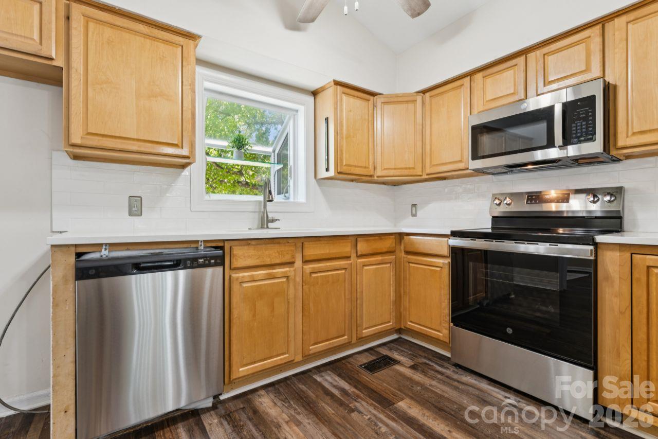 3106 Point Clear Drive Property Photo 32