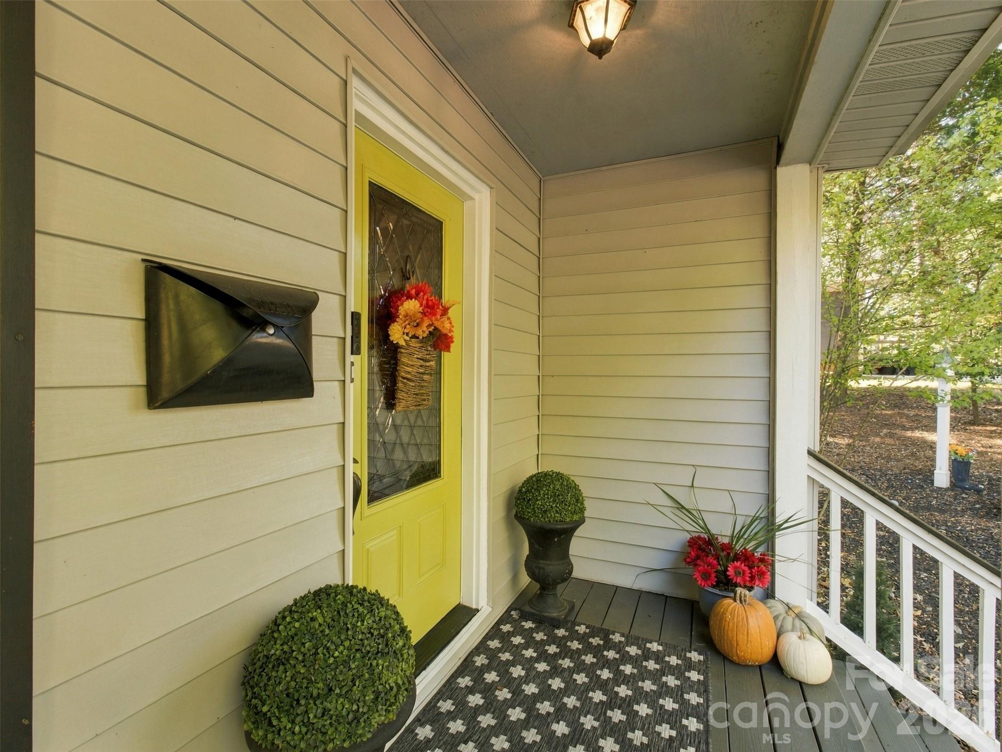 4131 Koala Circle Property Photo 5