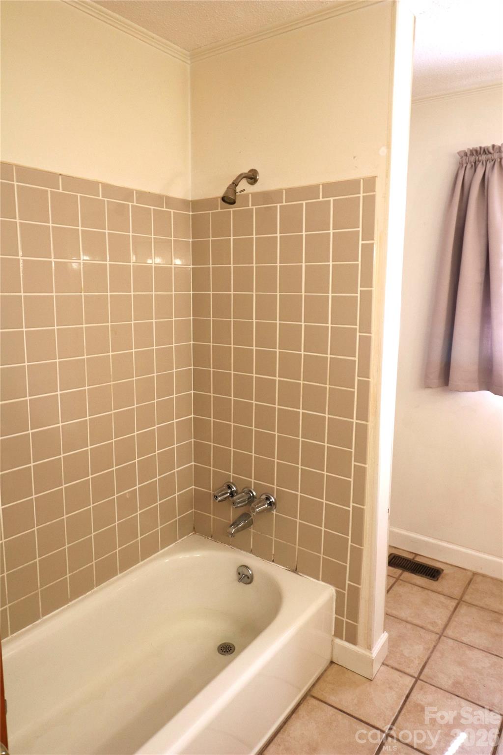 2157 Ridgewood Drive Property Photo 17