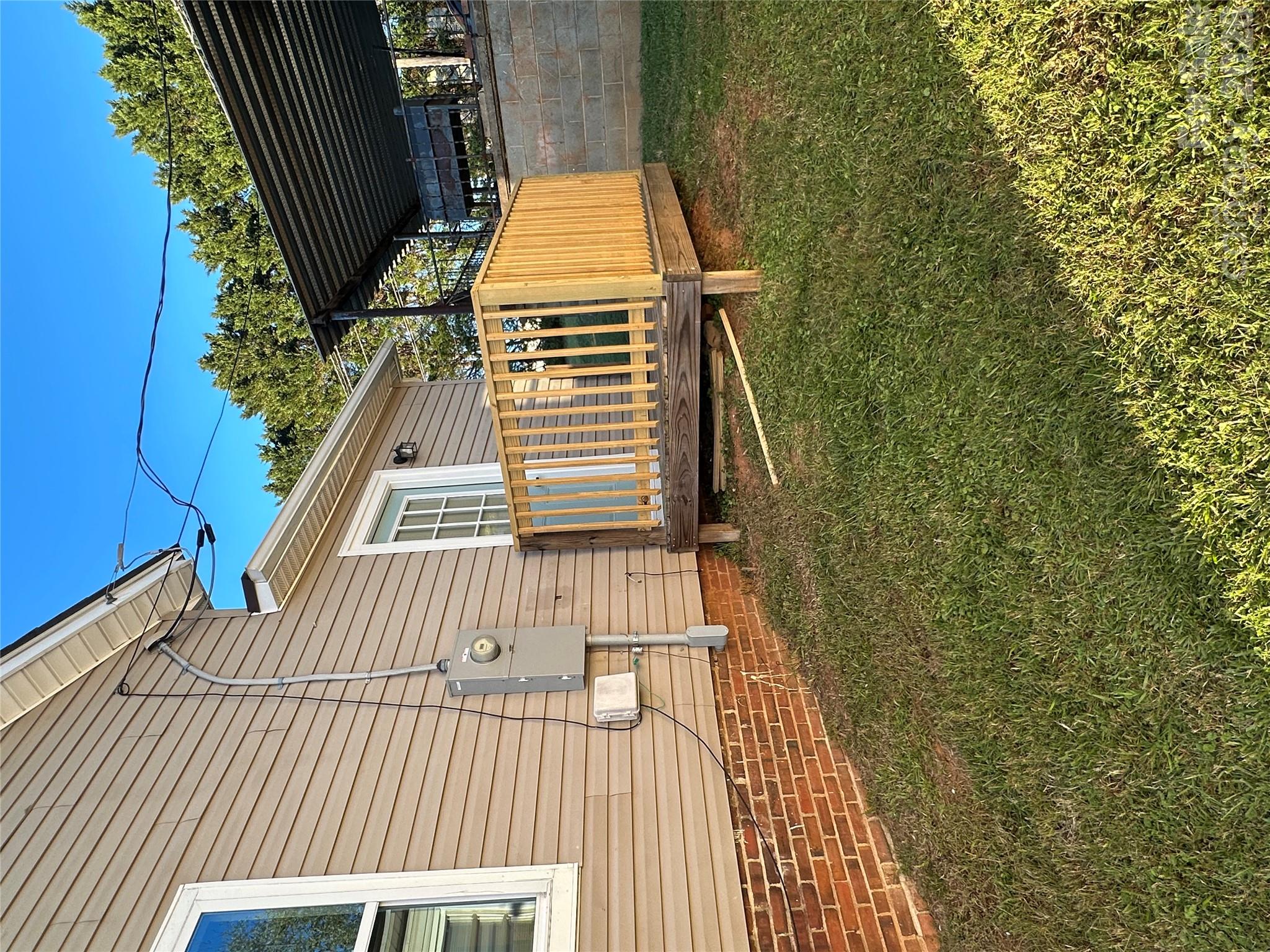 22 Midway Street Property Photo 17