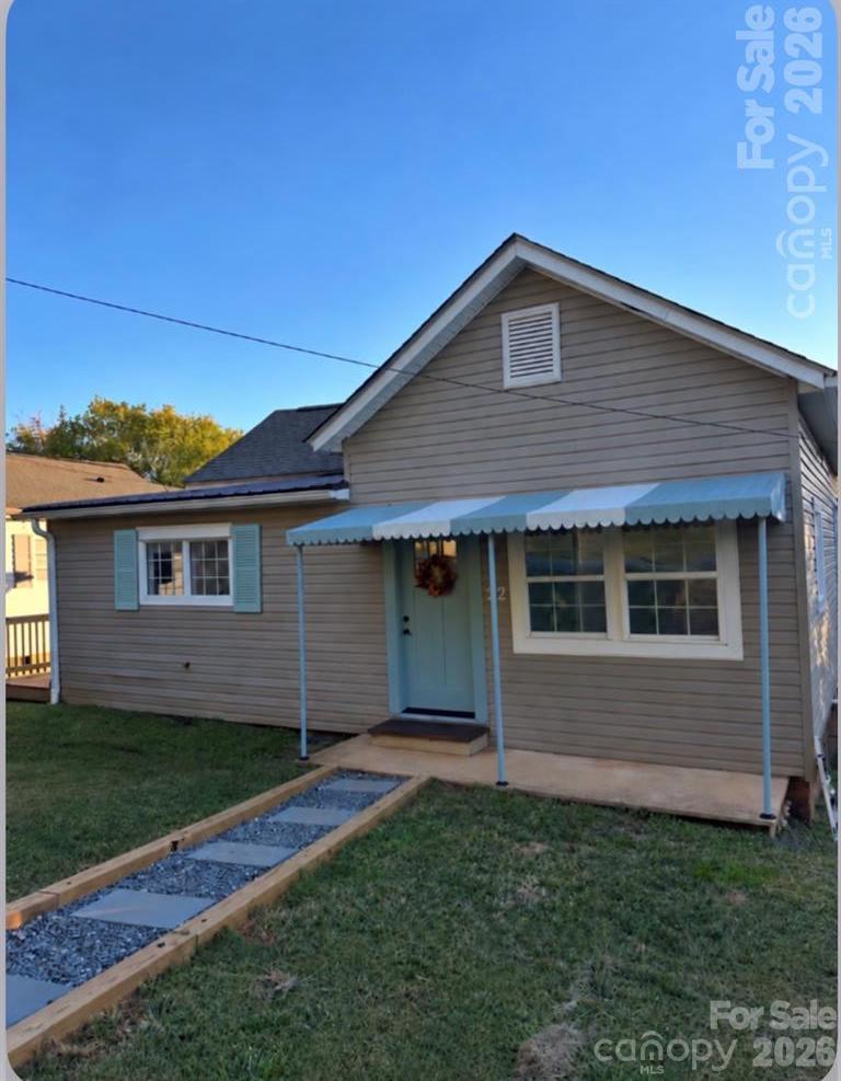 22 Midway Street Property Photo 21