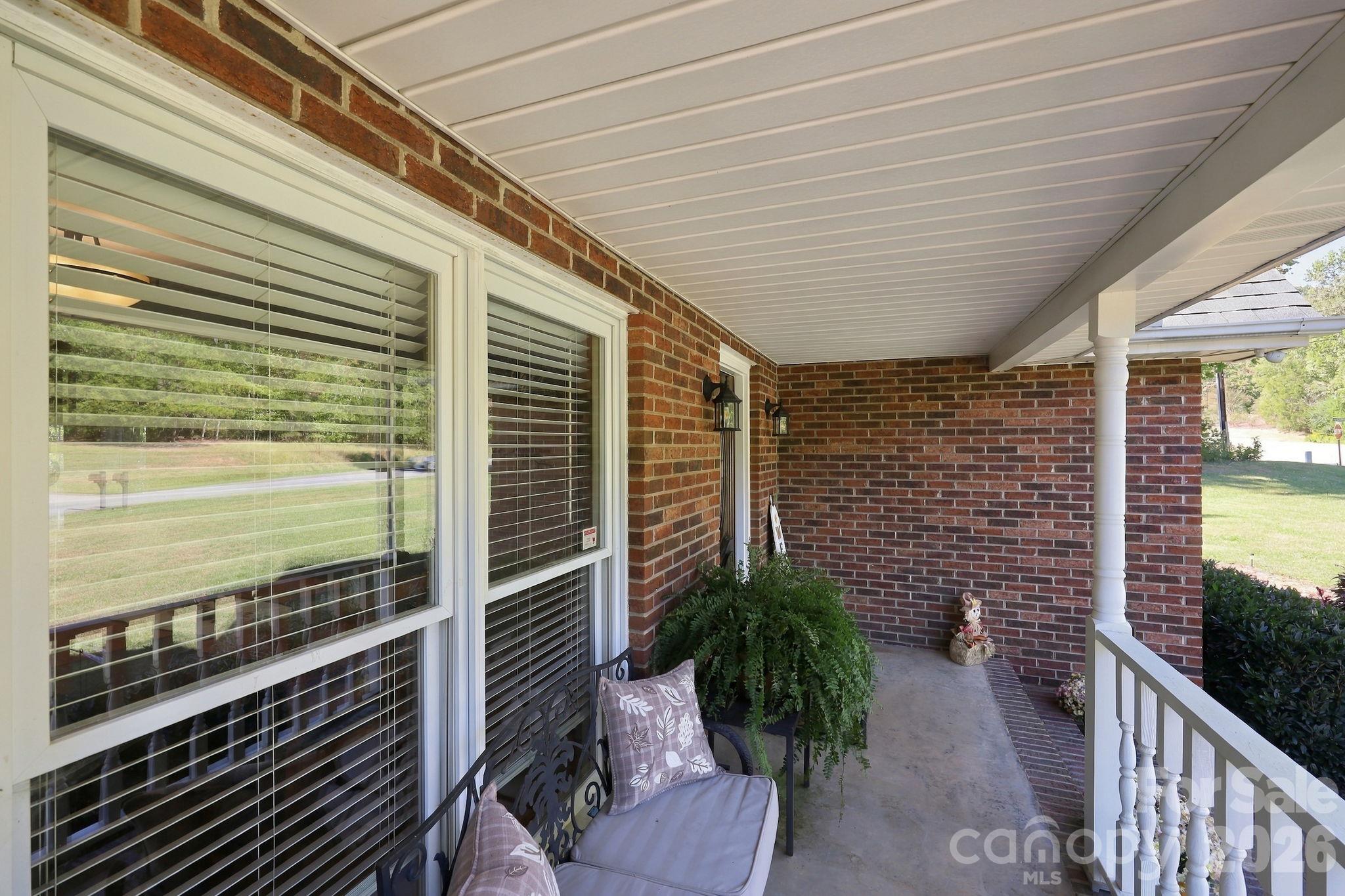 31612 Ameron Circle Property Photo 7