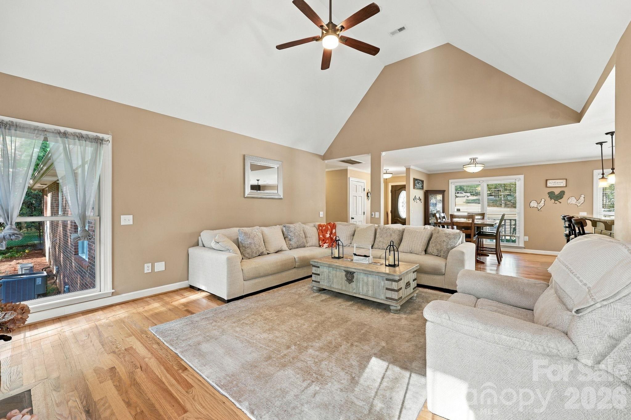 31612 Ameron Circle Property Photo 11