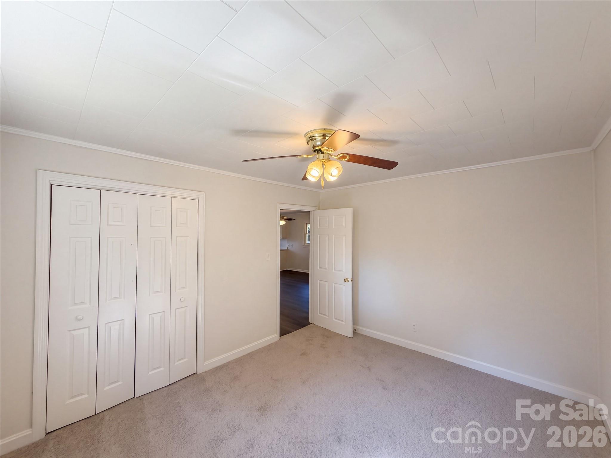 5525 Bertie Avenue Property Photo 10