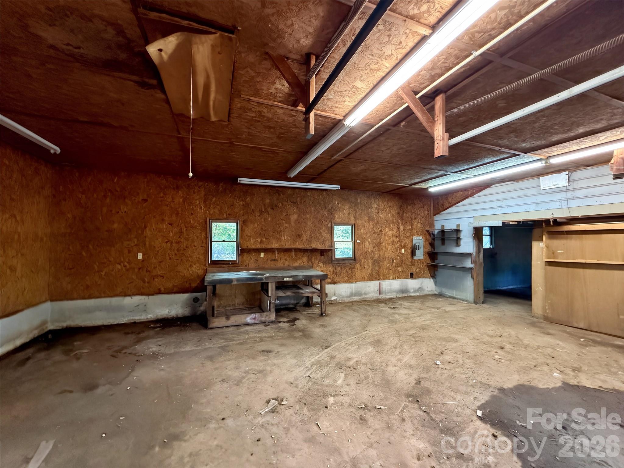 5525 Bertie Avenue Property Photo 18