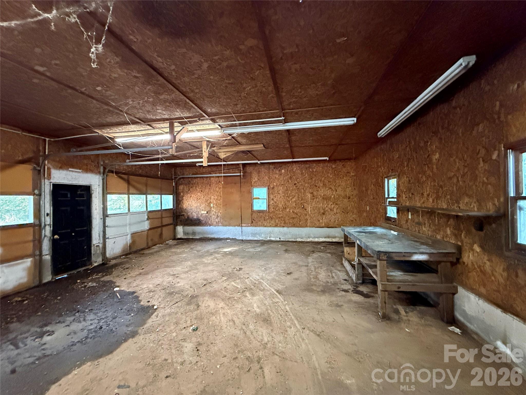 5525 Bertie Avenue Property Photo 19