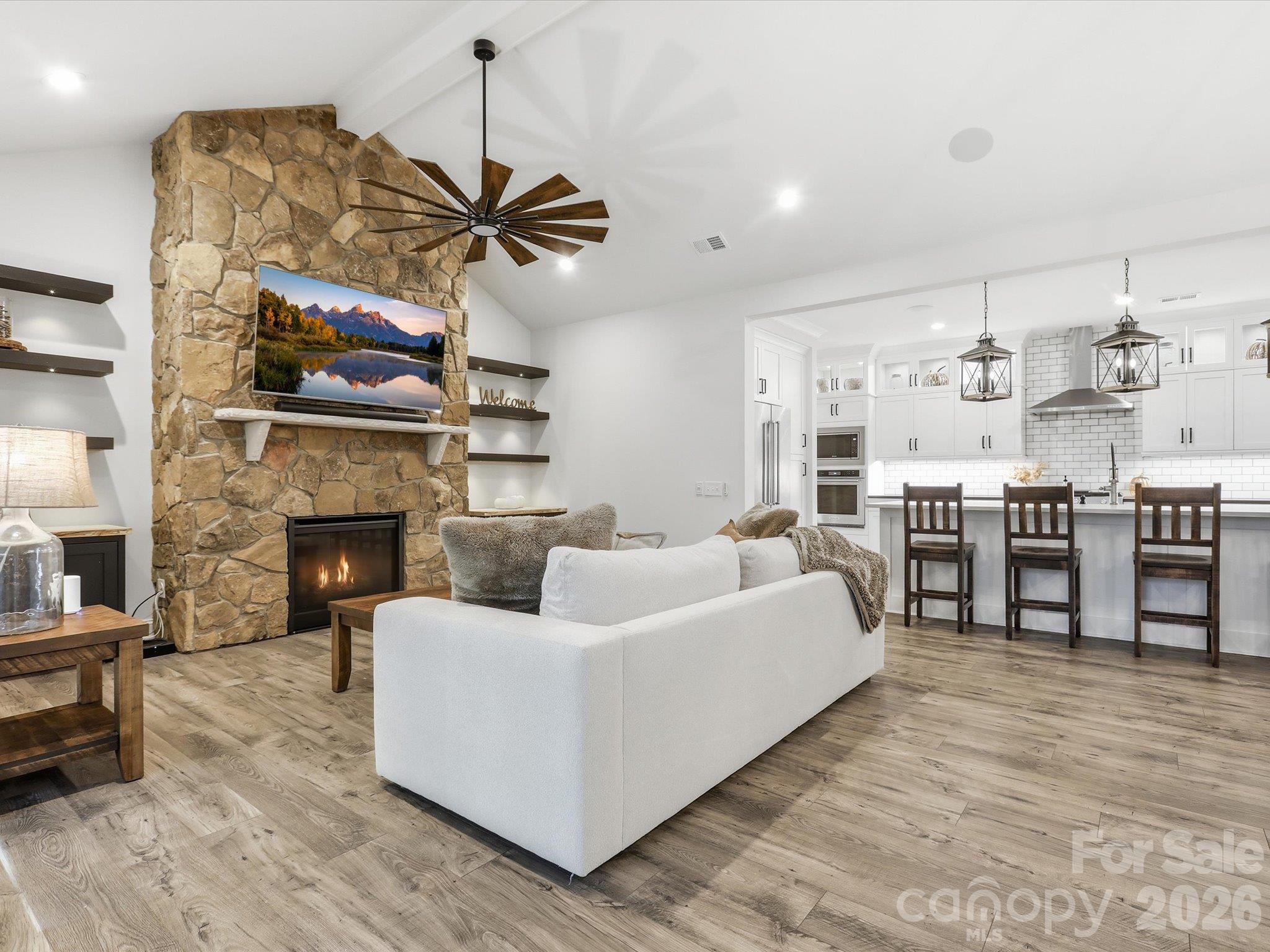 4602 Persimmon Road Property Photo 11