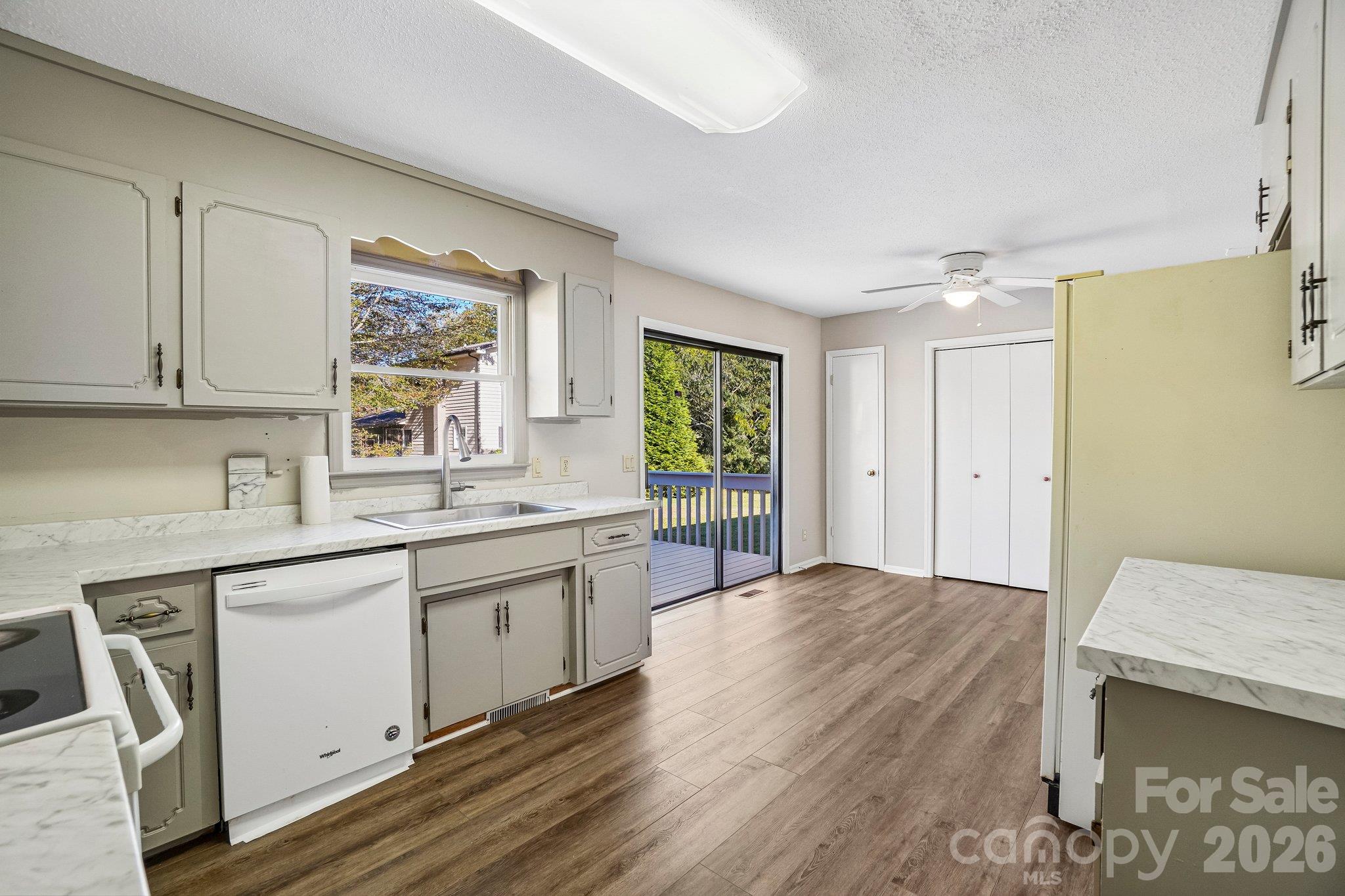 35 Lisam Way Property Photo 11