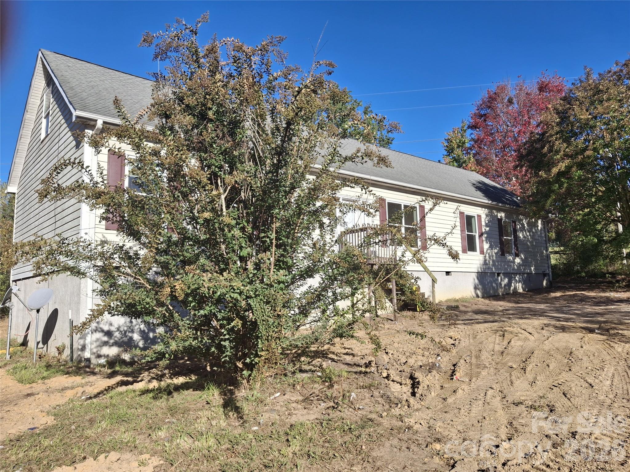 18 (20) Saxon Hill None Property Photo 1