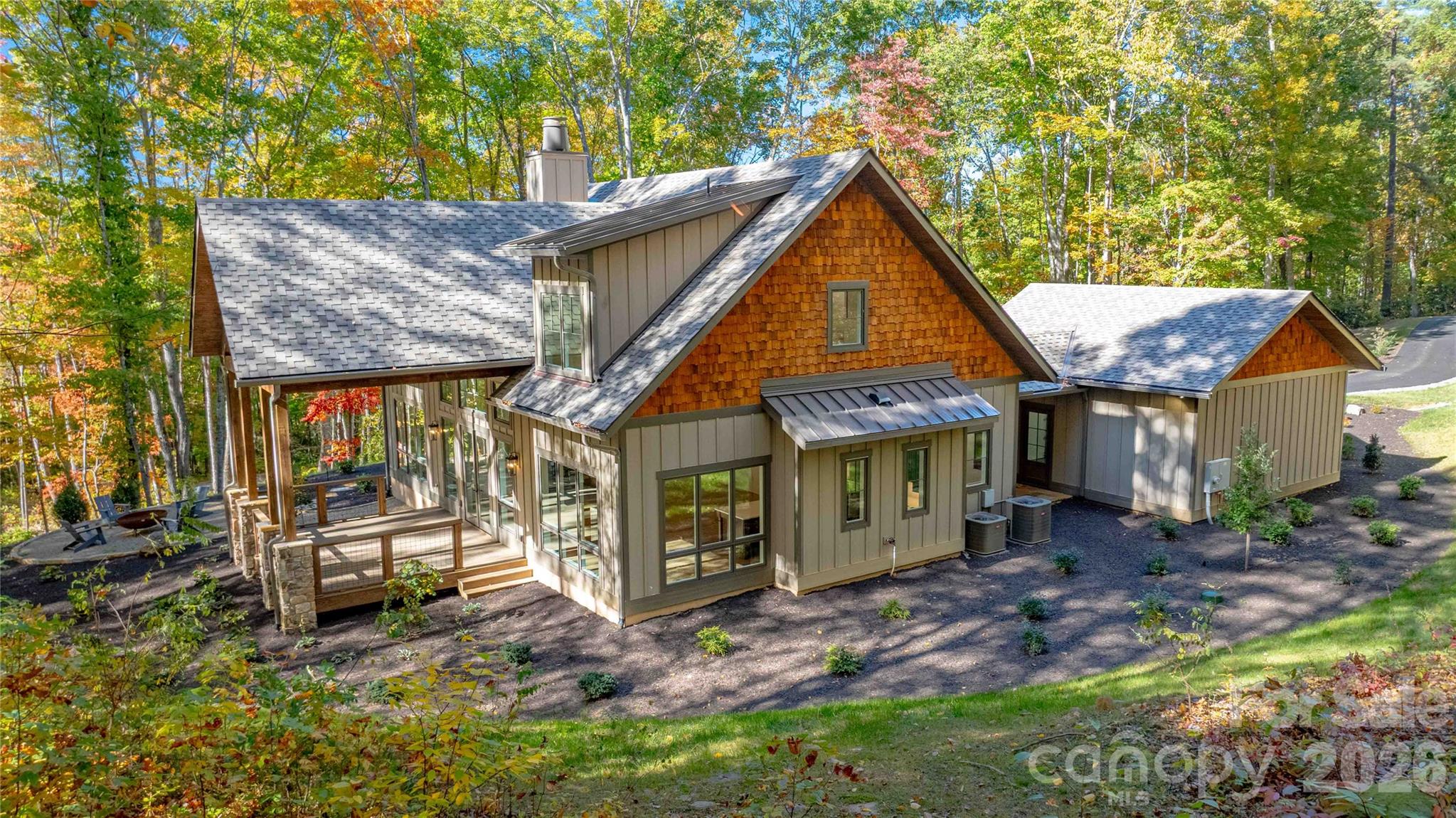 676 Arlington Road Property Photo 2