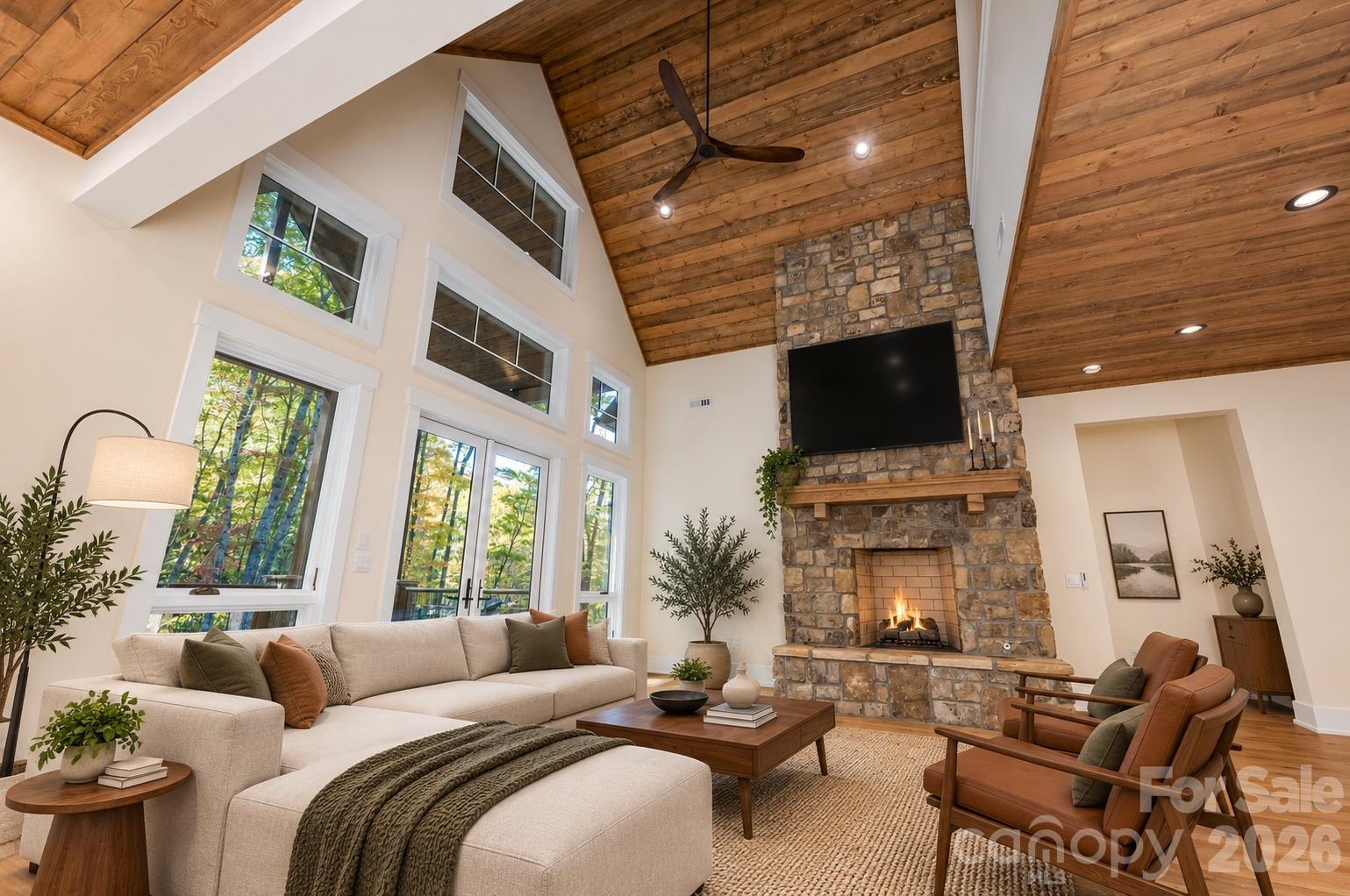 676 Arlington Road Property Photo 4