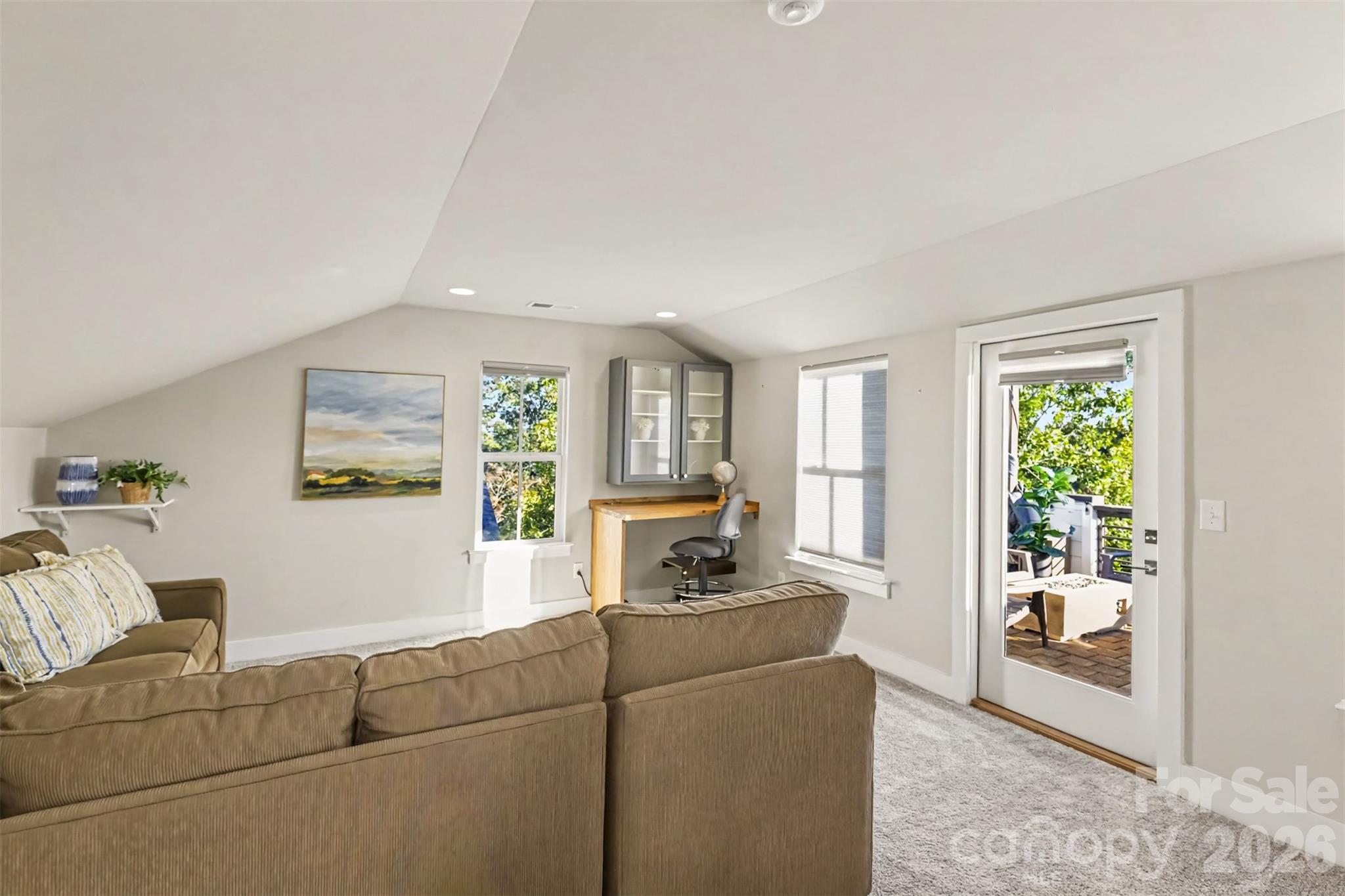 11921 Fiddlers Roof Lane Property Photo 32